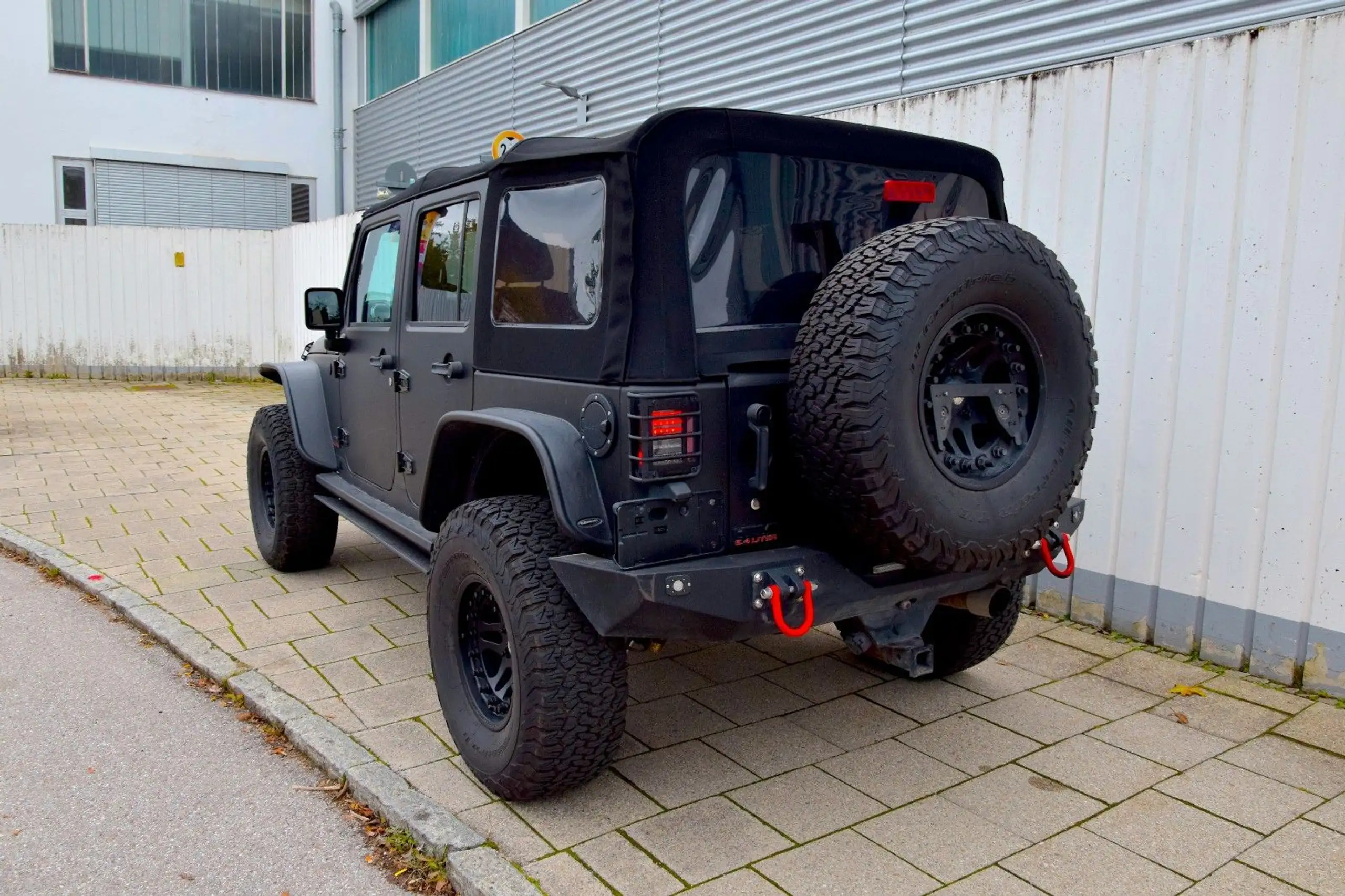 Jeep - Wrangler