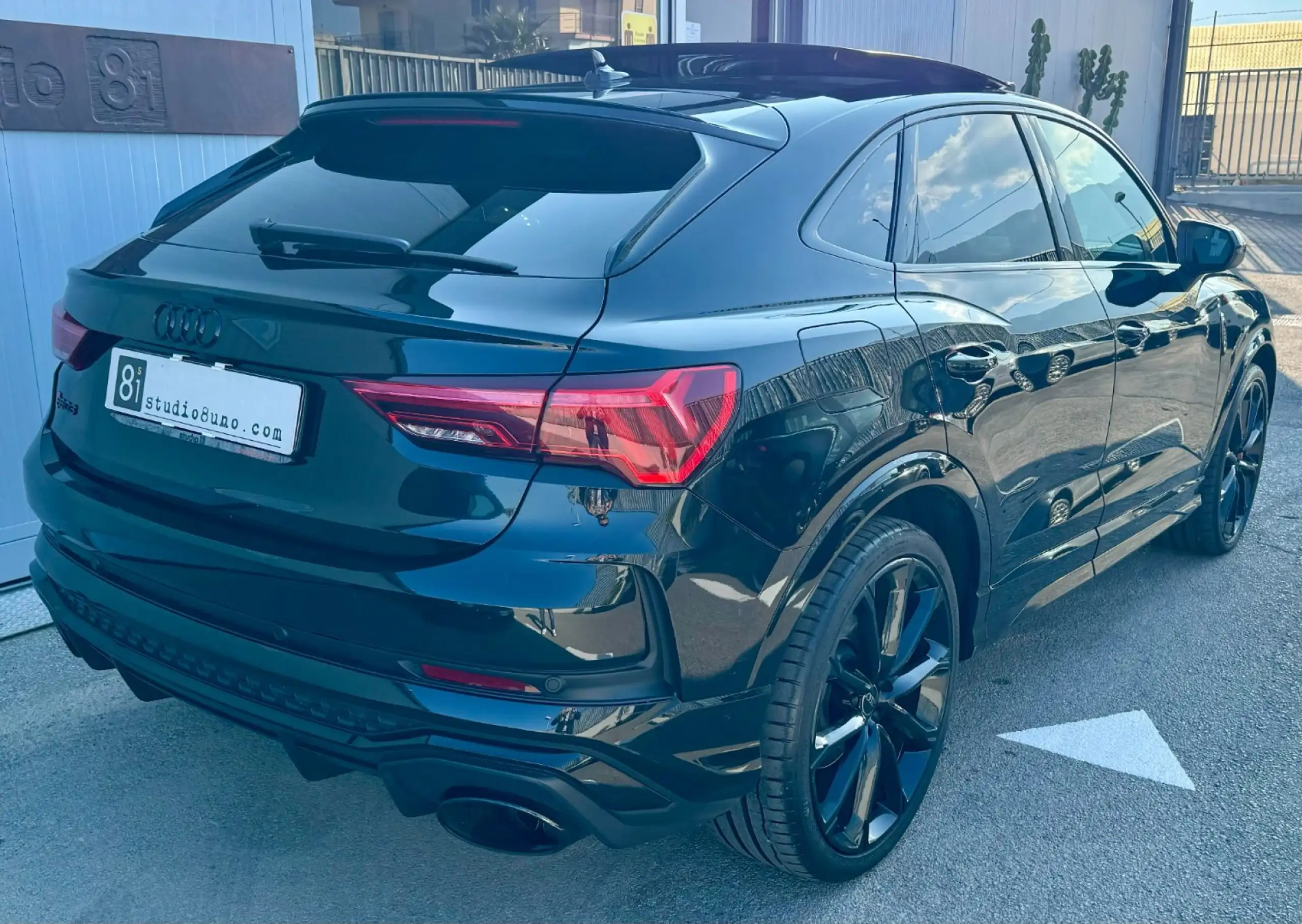 Audi - RS Q3