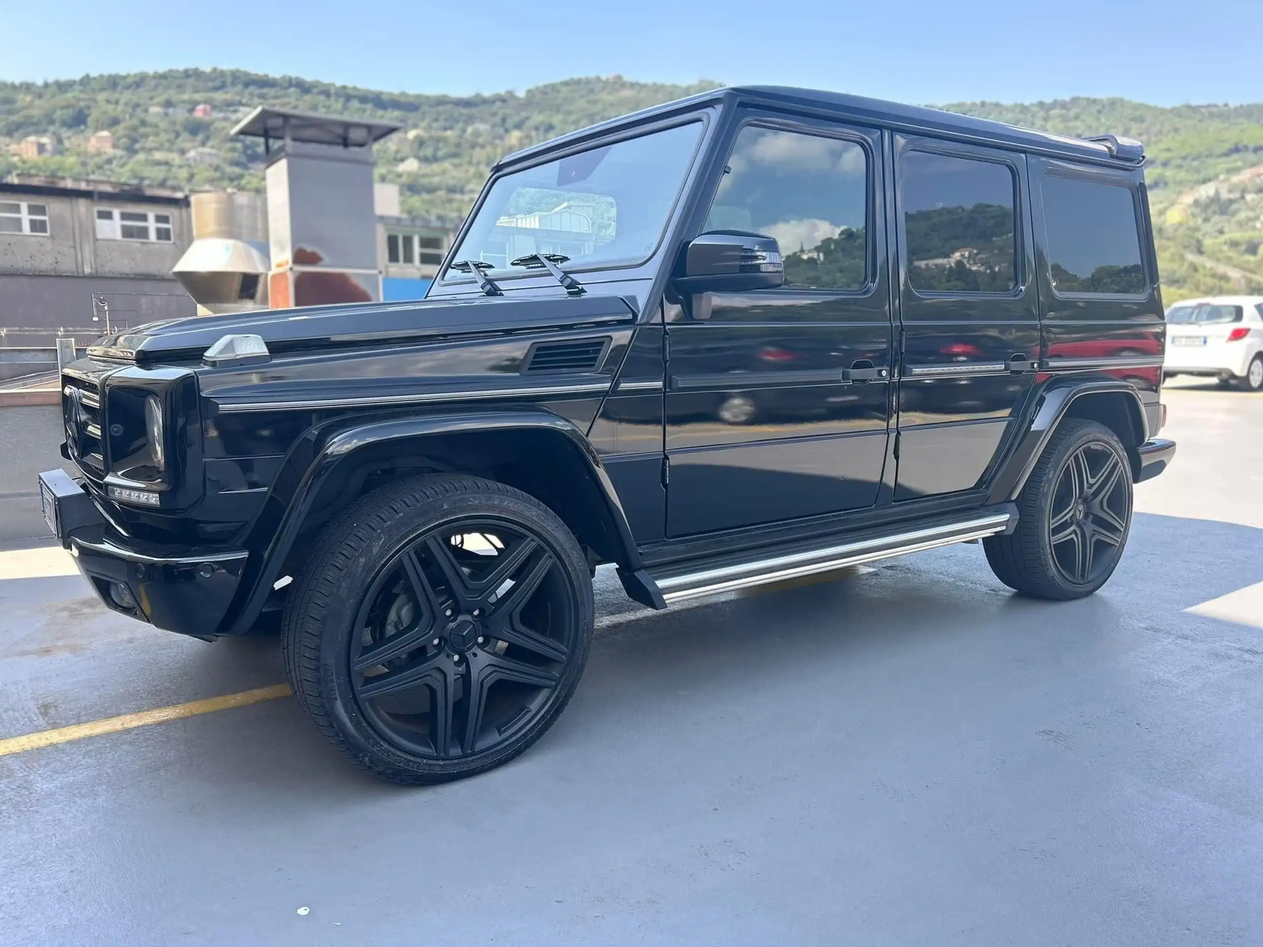 Mercedes-Benz - G 350