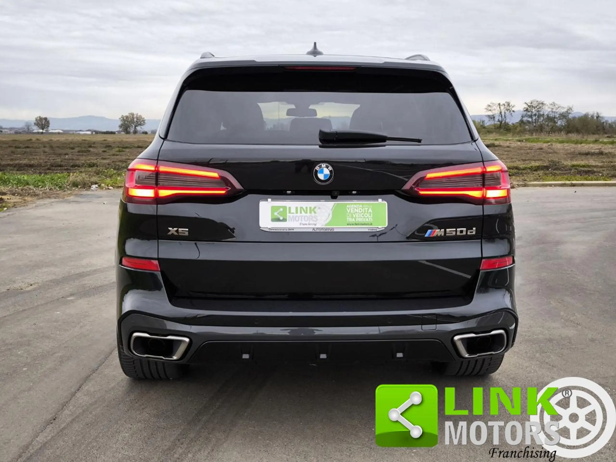 BMW - X5 M