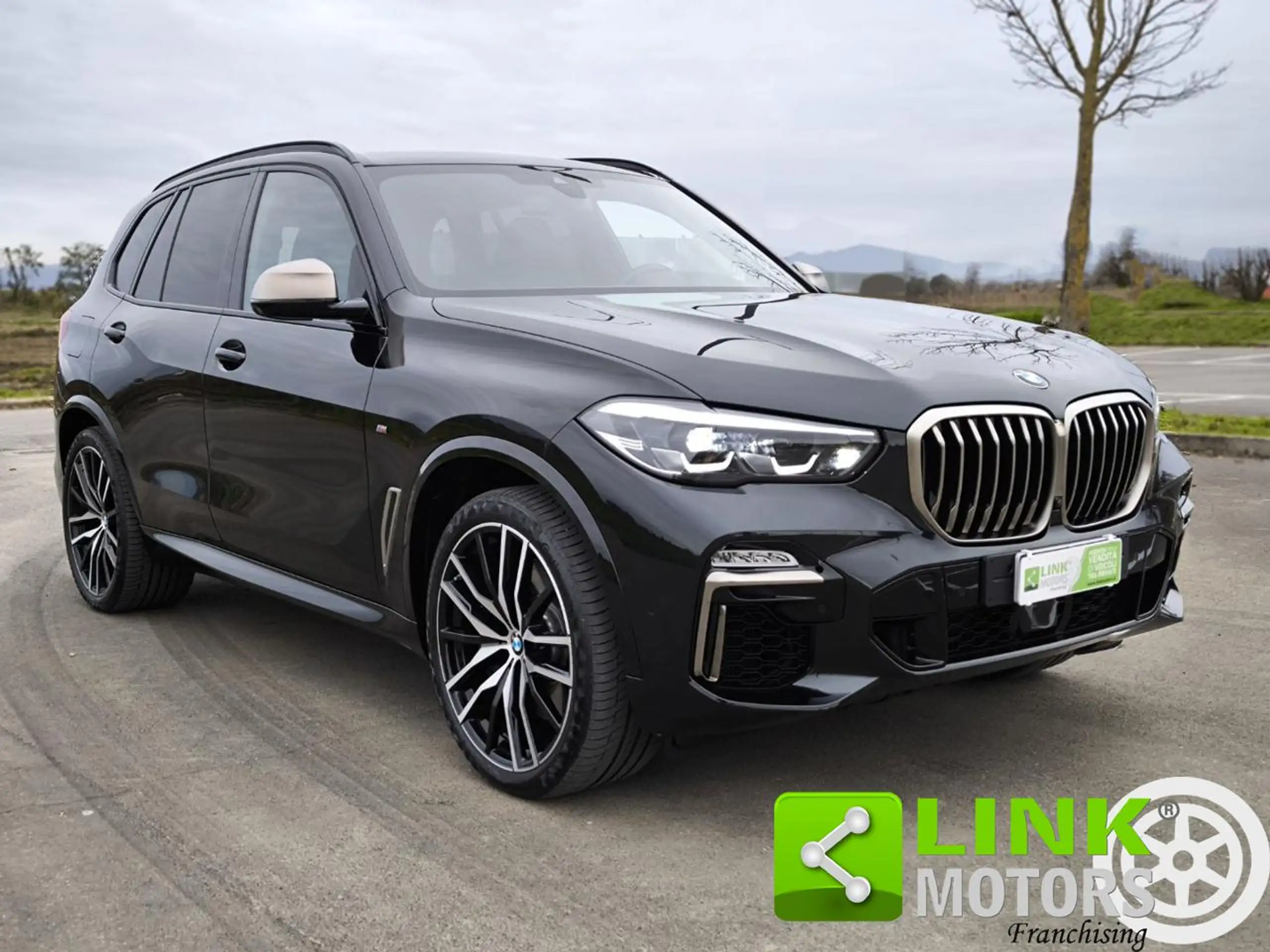 BMW - X5 M