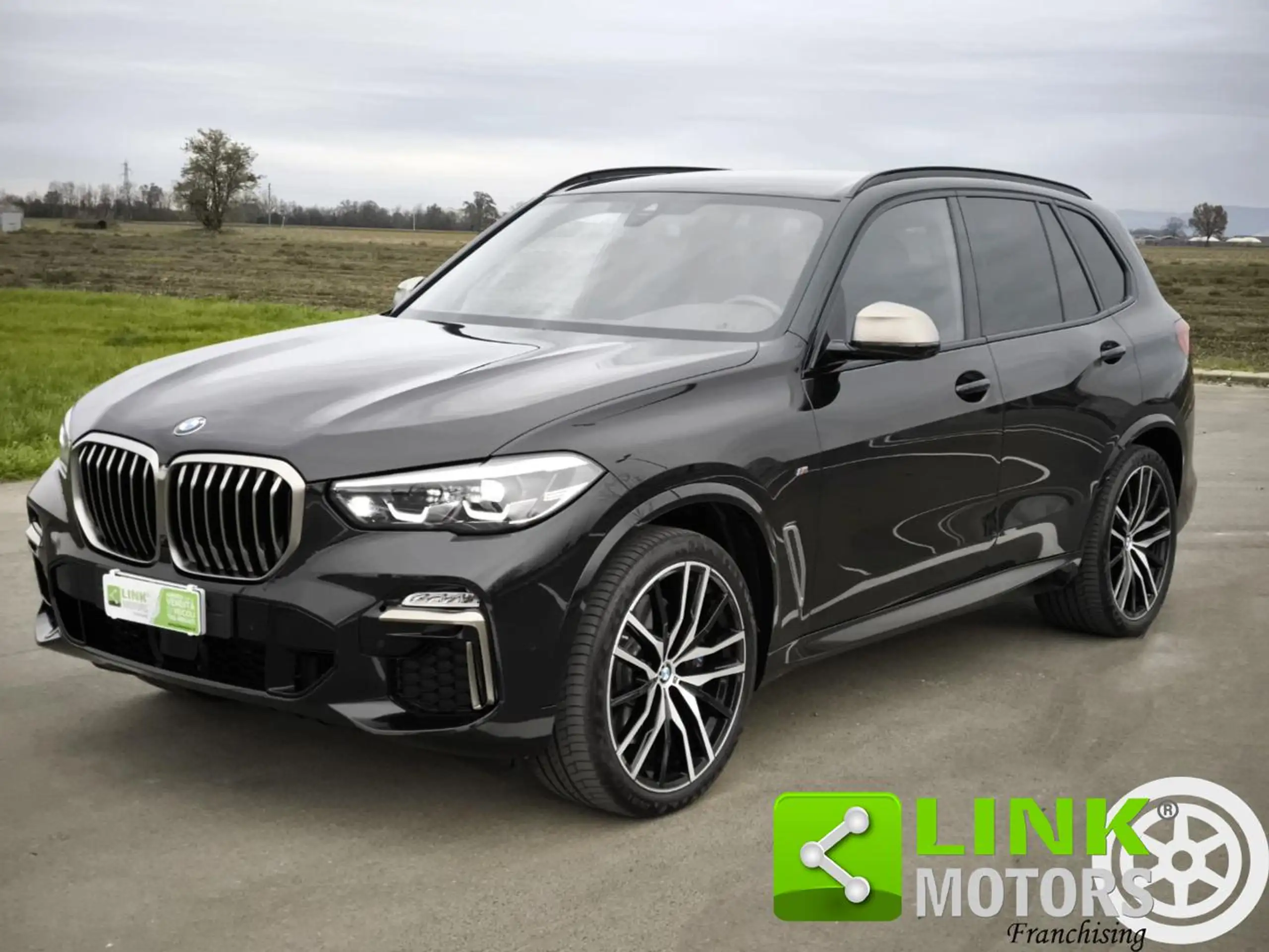 BMW - X5 M