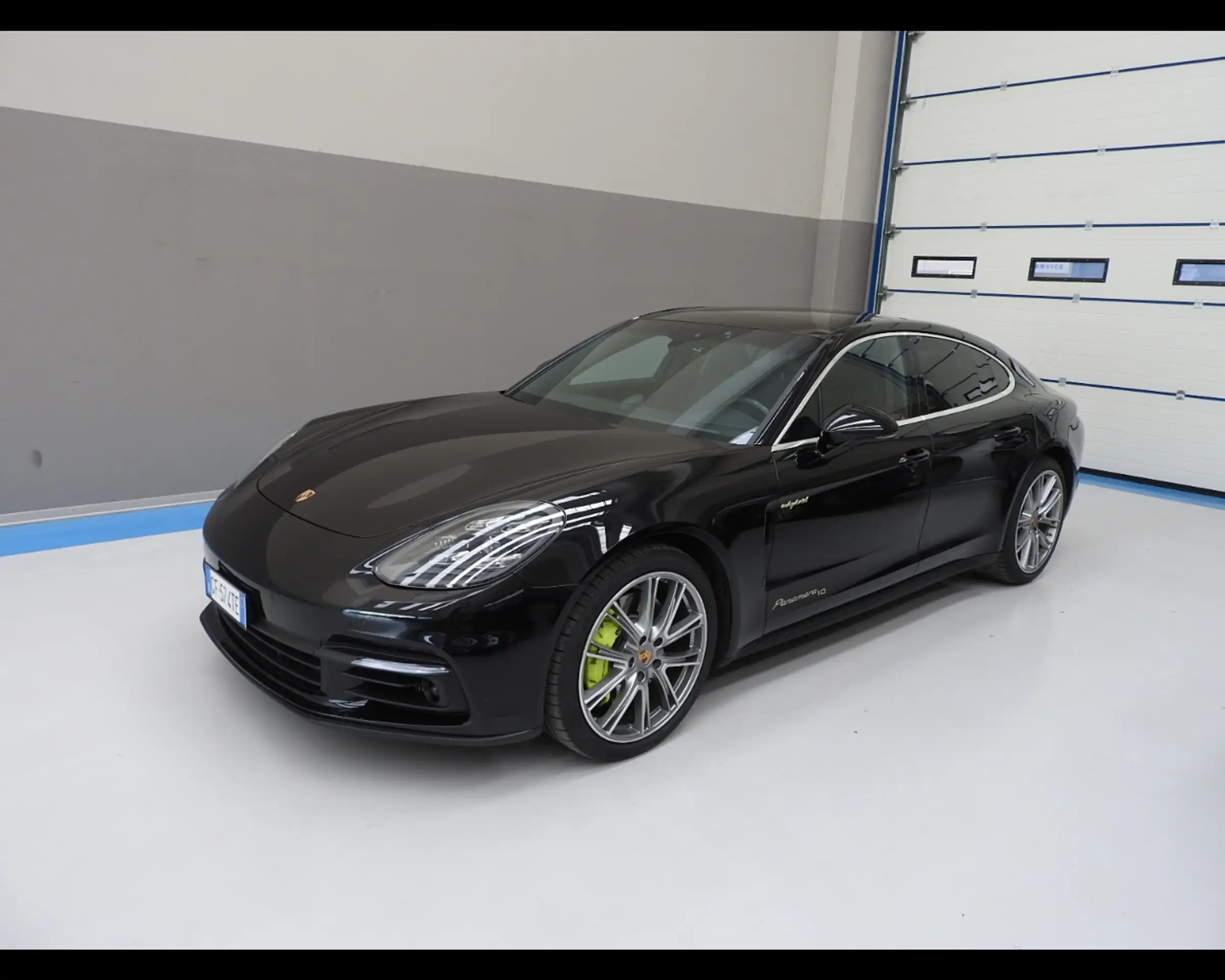 Porsche - Panamera