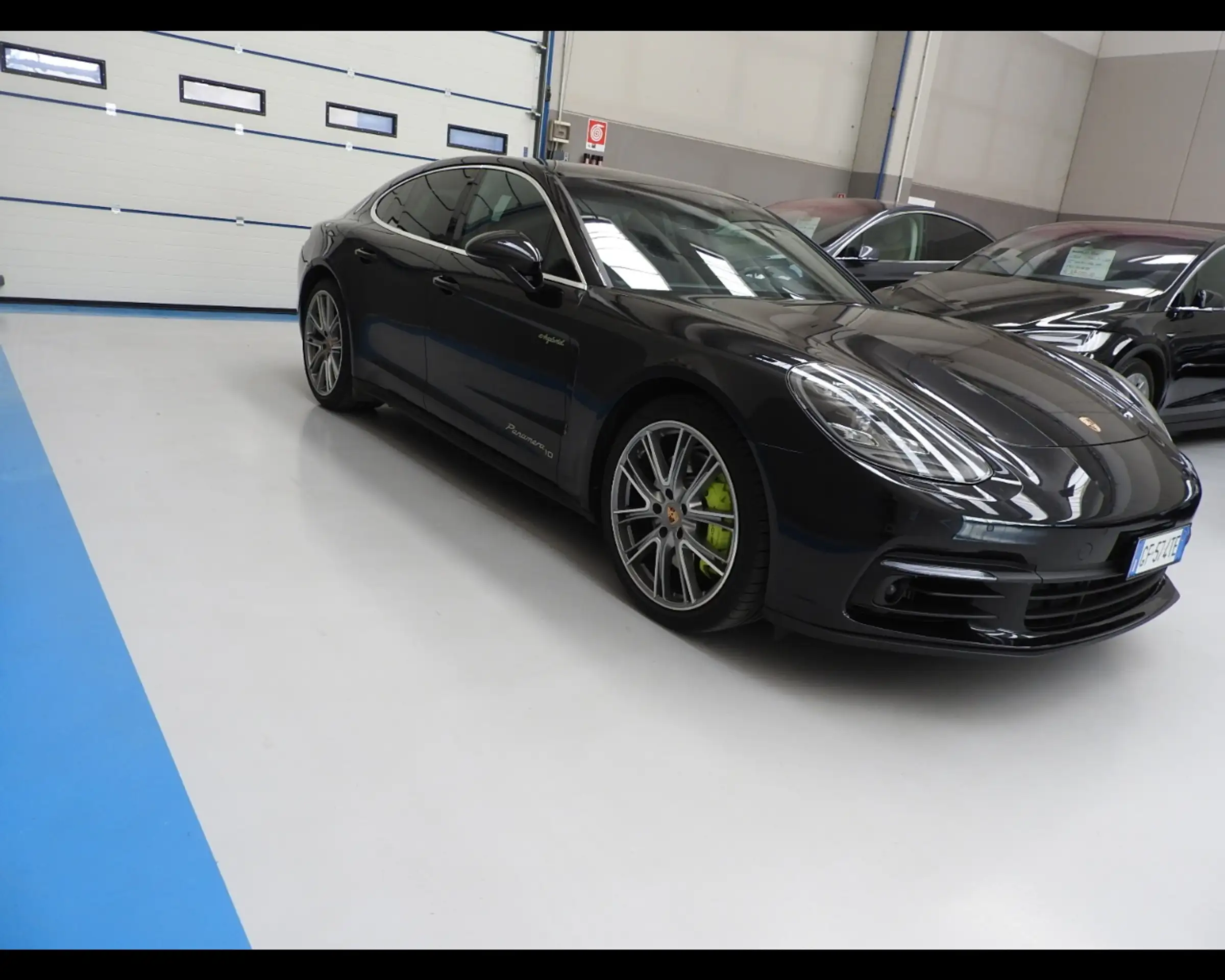 Porsche - Panamera