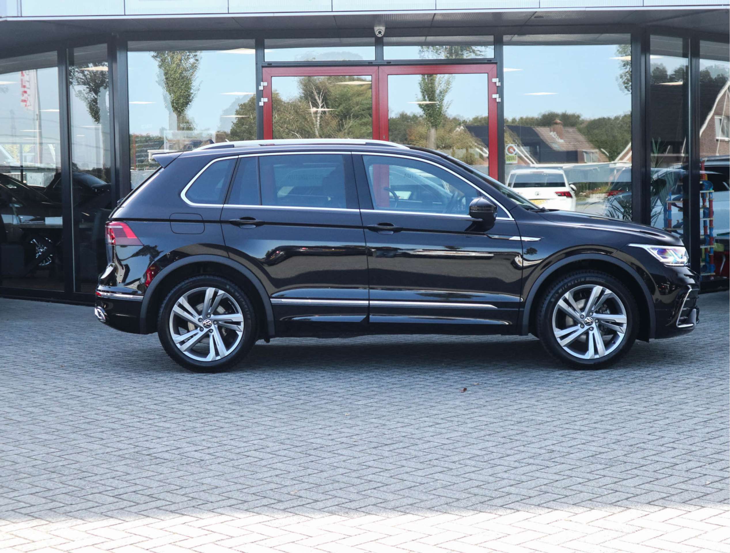 Volkswagen - Tiguan