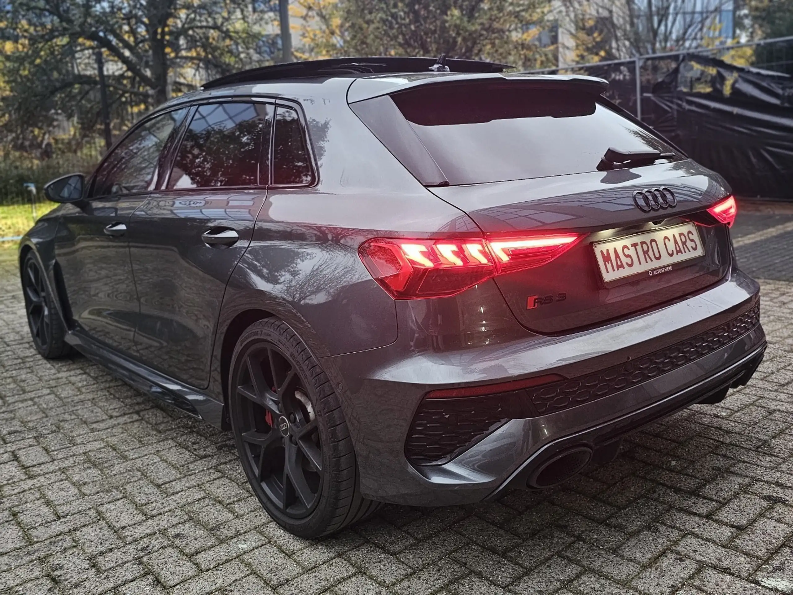 Audi - RS3