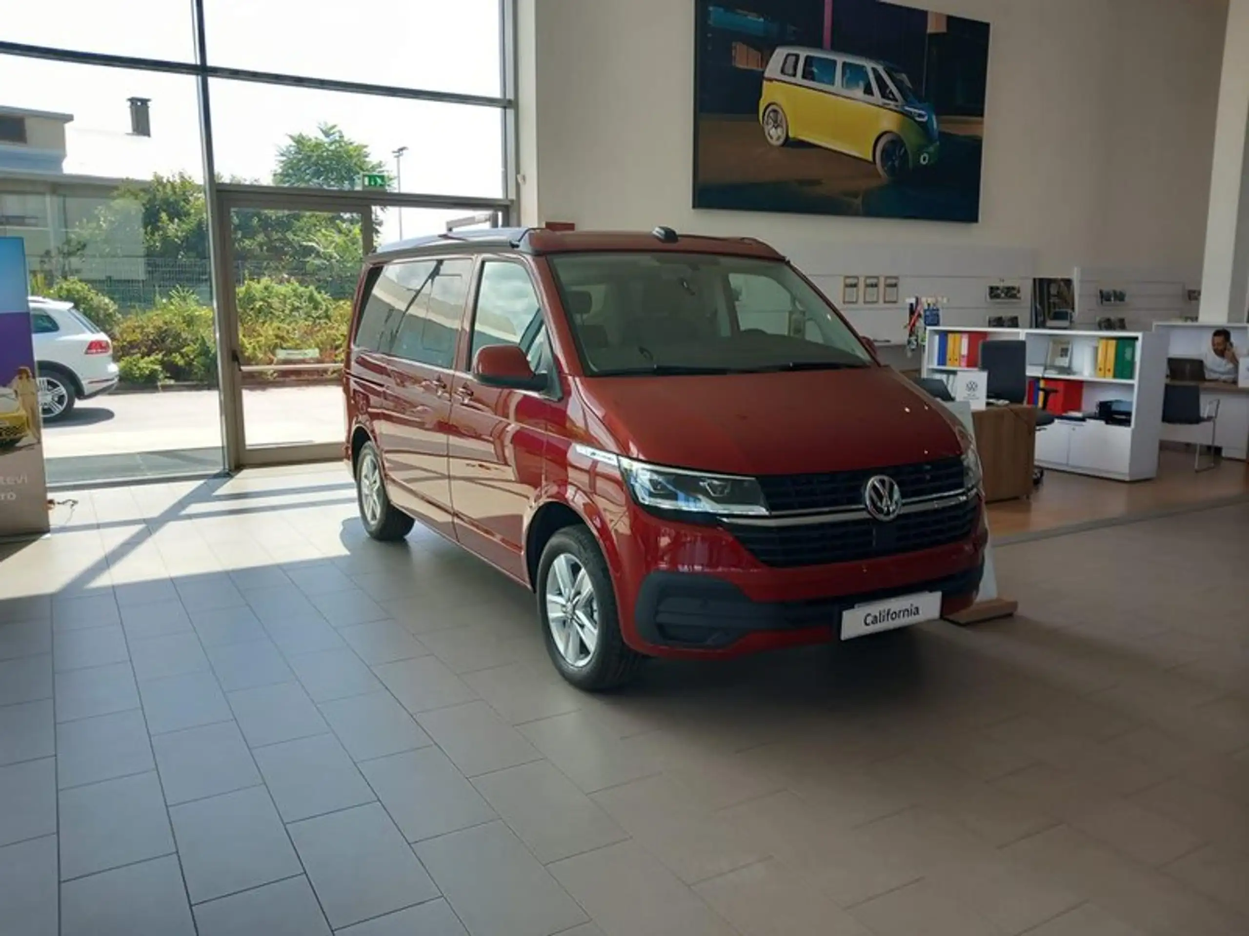 Volkswagen - T6.1 California