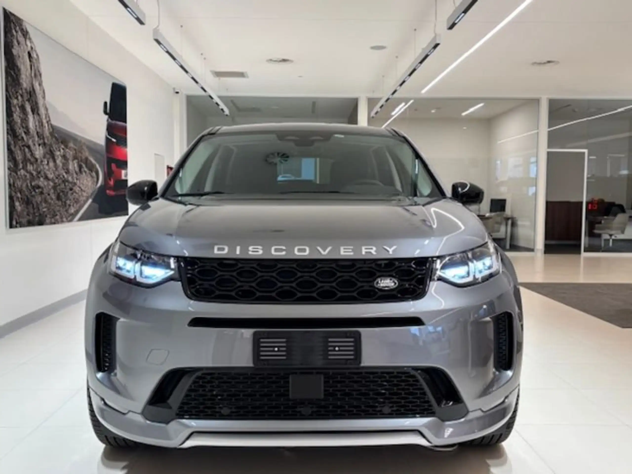 Land Rover - Discovery Sport