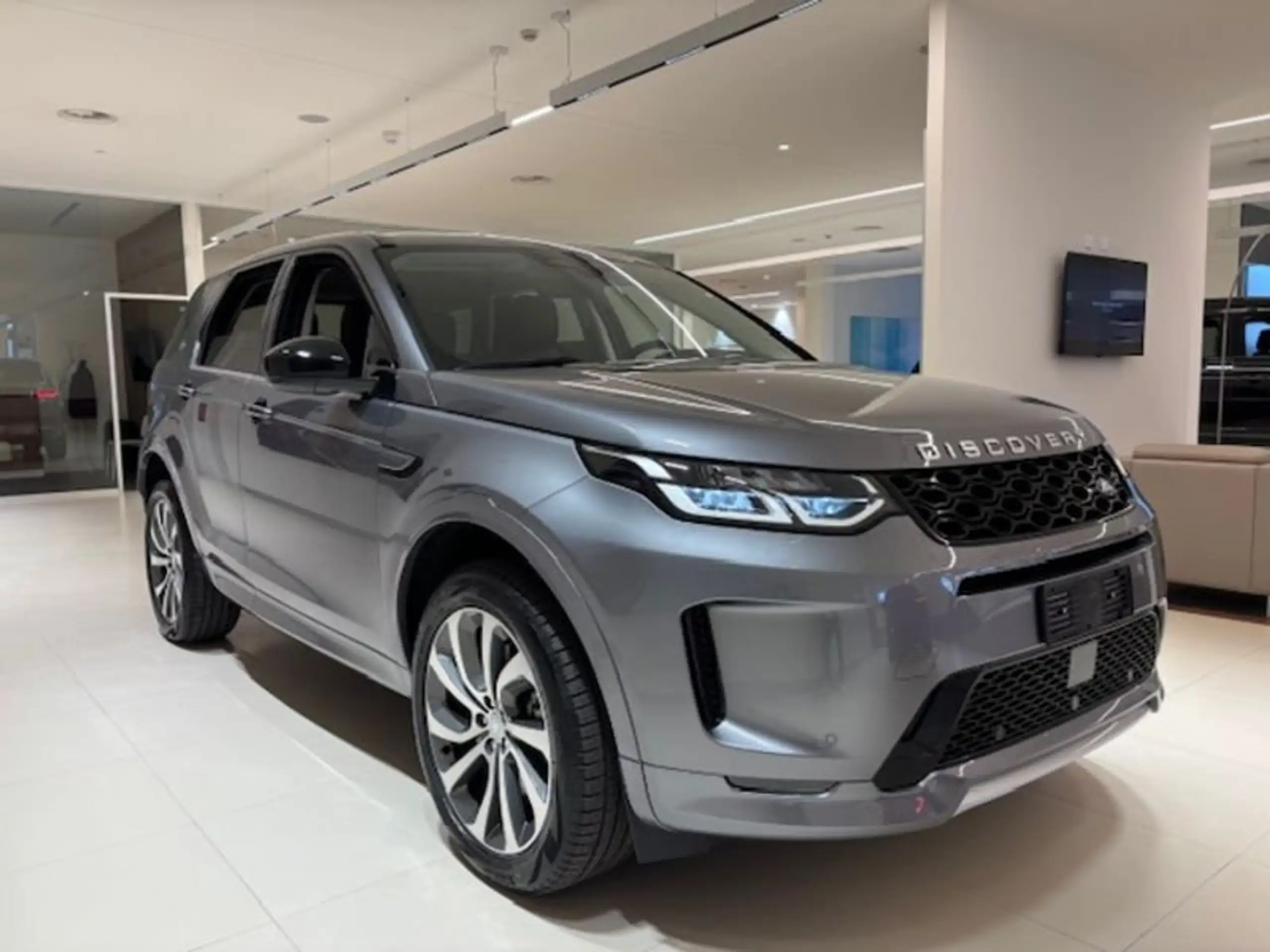 Land Rover - Discovery Sport