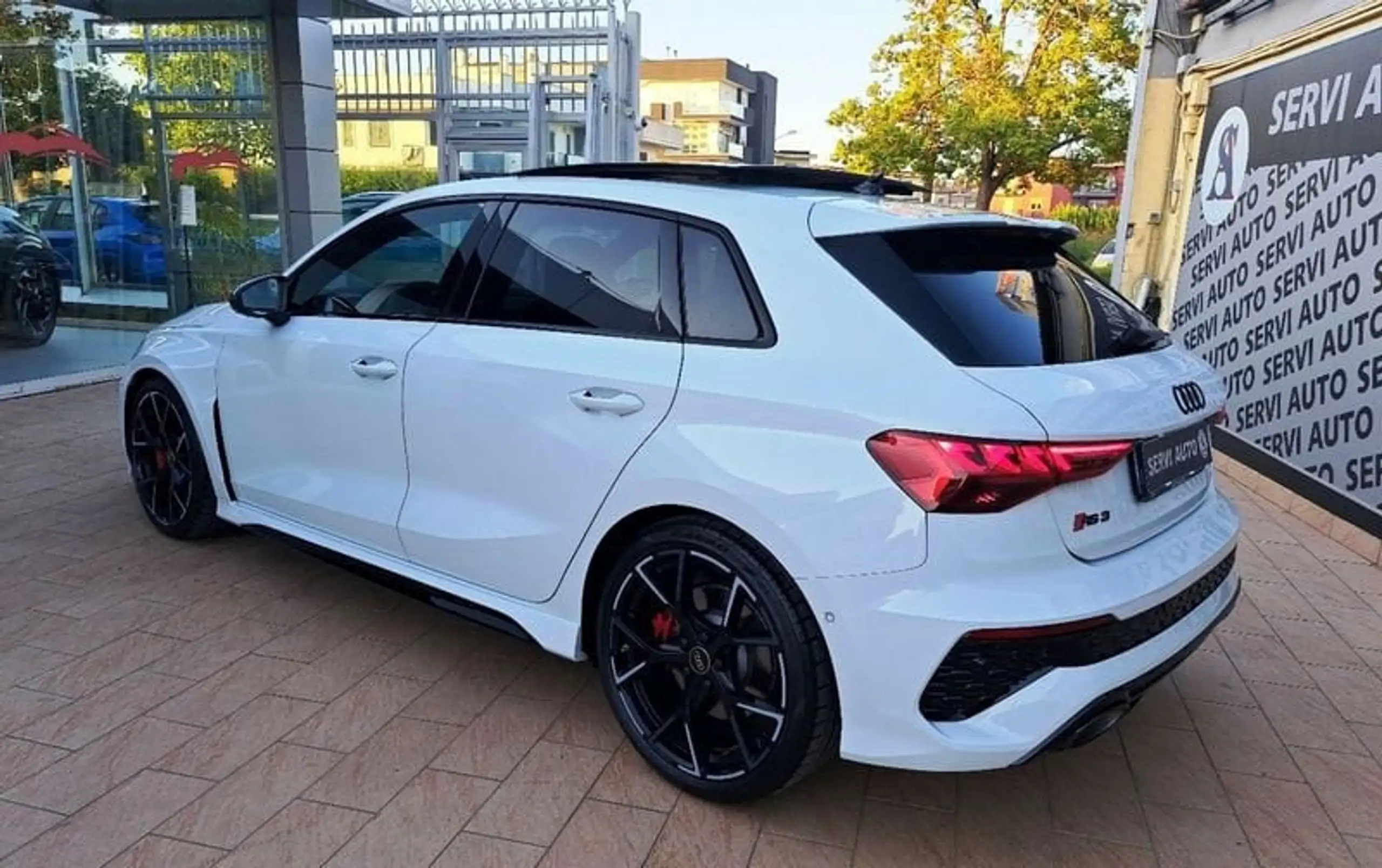 Audi - RS3