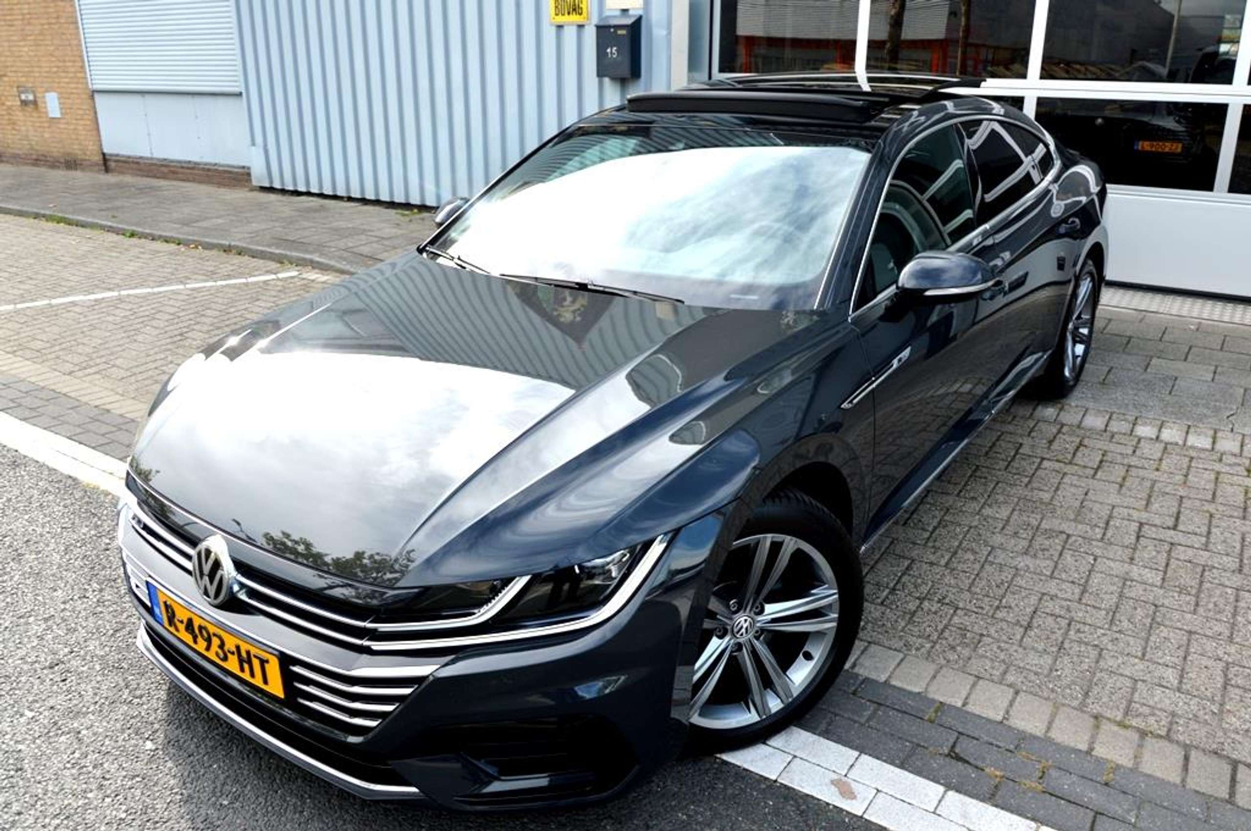 Volkswagen - Arteon