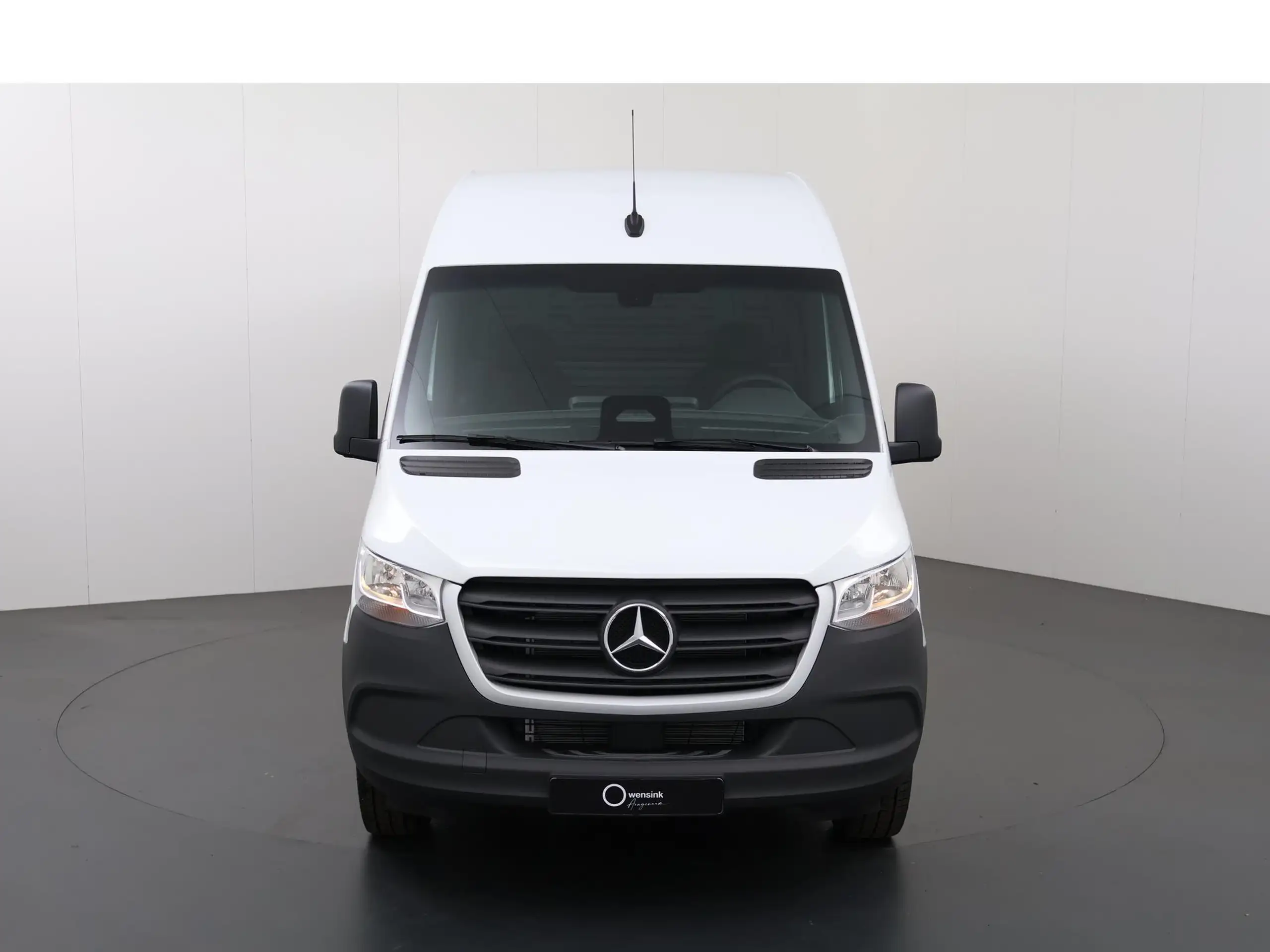 Mercedes-Benz Sprinter 2024