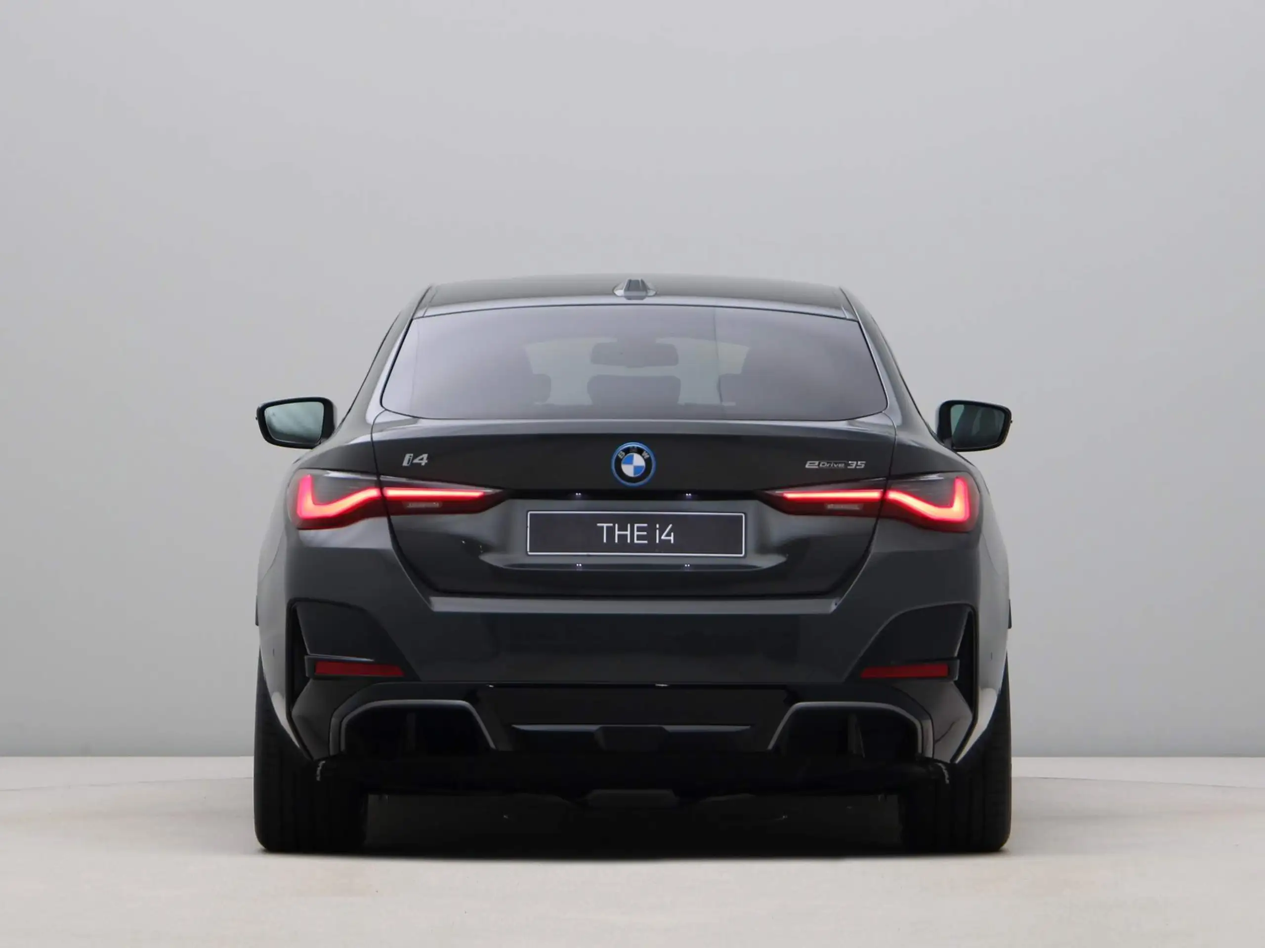 BMW - i4