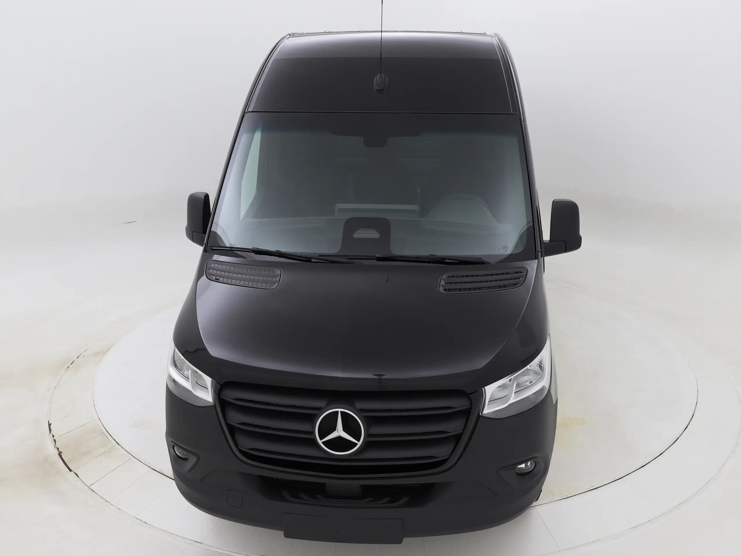 Mercedes-Benz - Sprinter