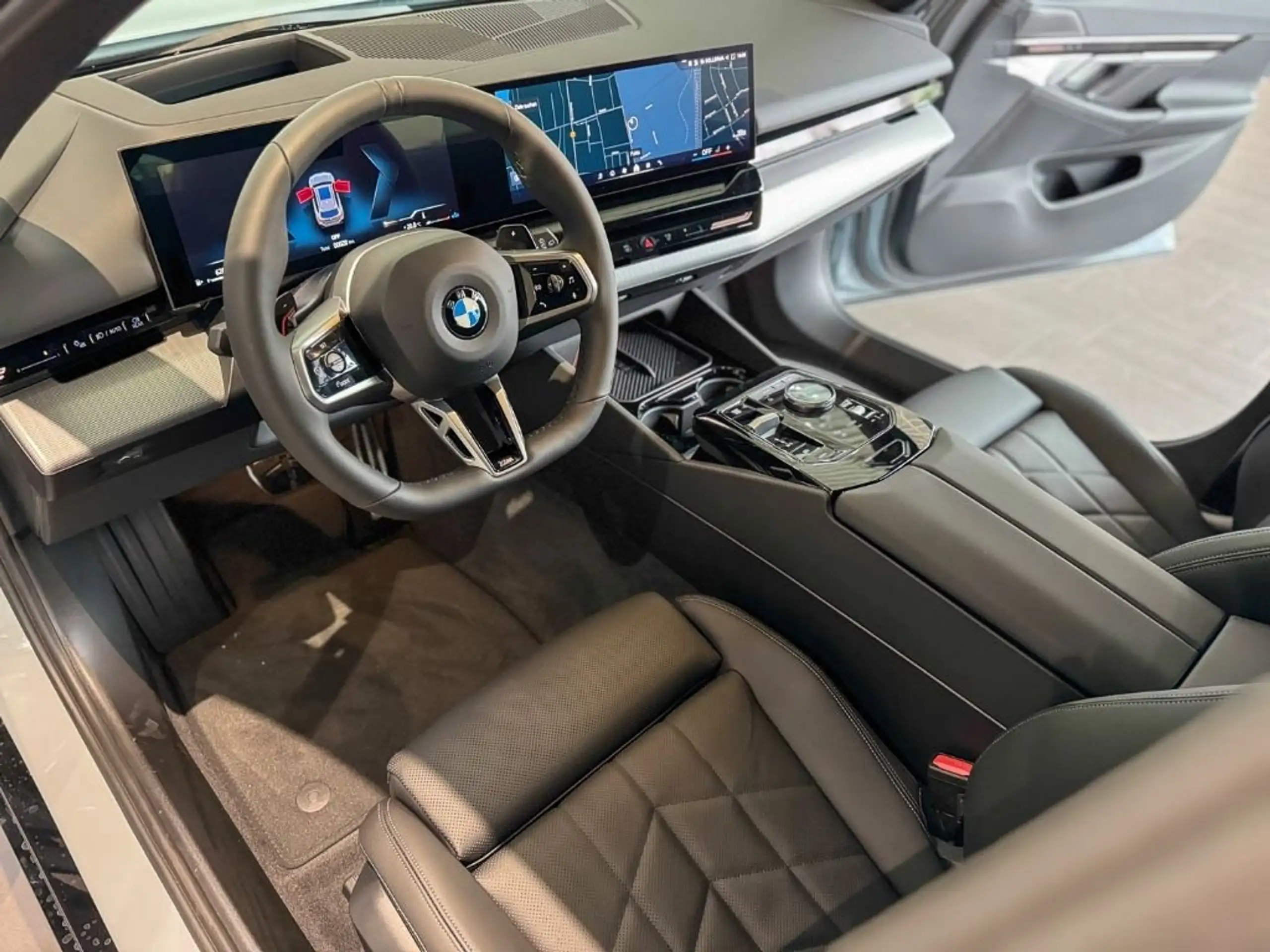 BMW - 520