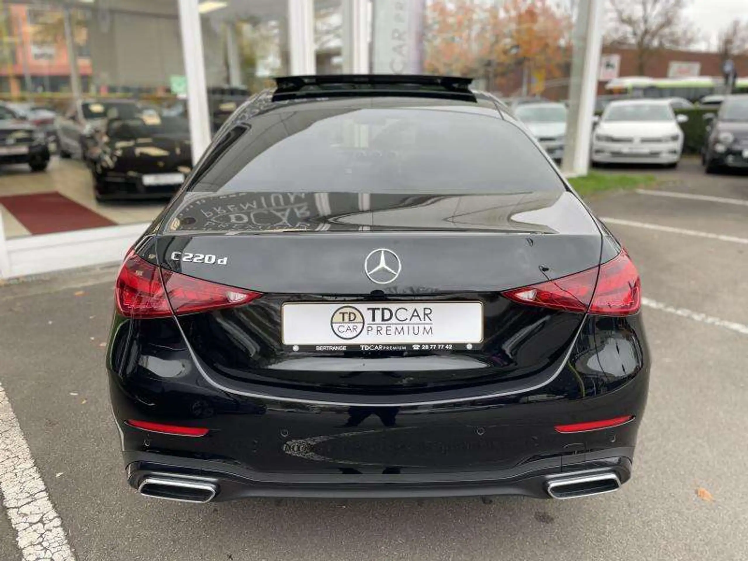 Mercedes-Benz - C 220