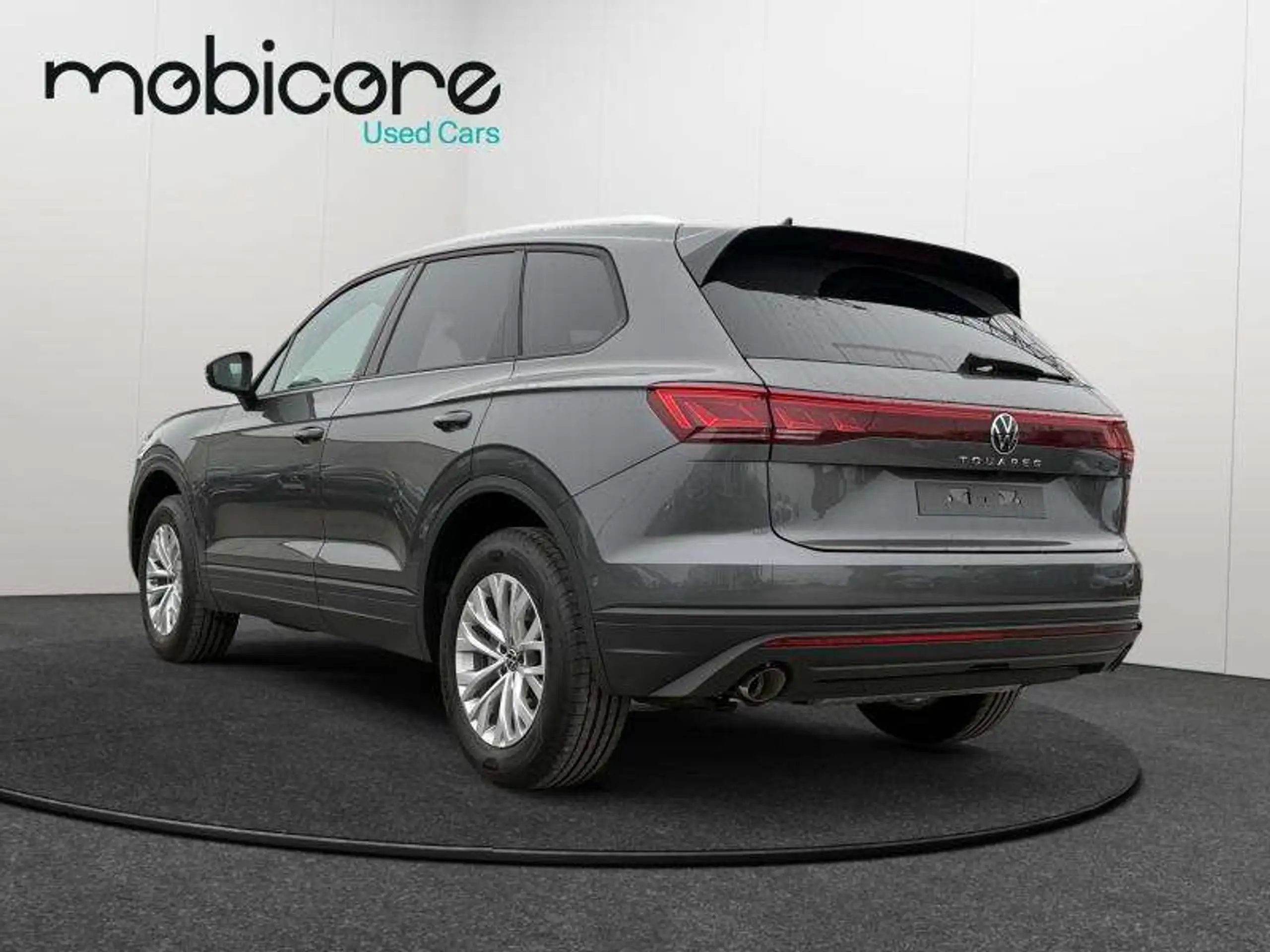 Volkswagen - Touareg