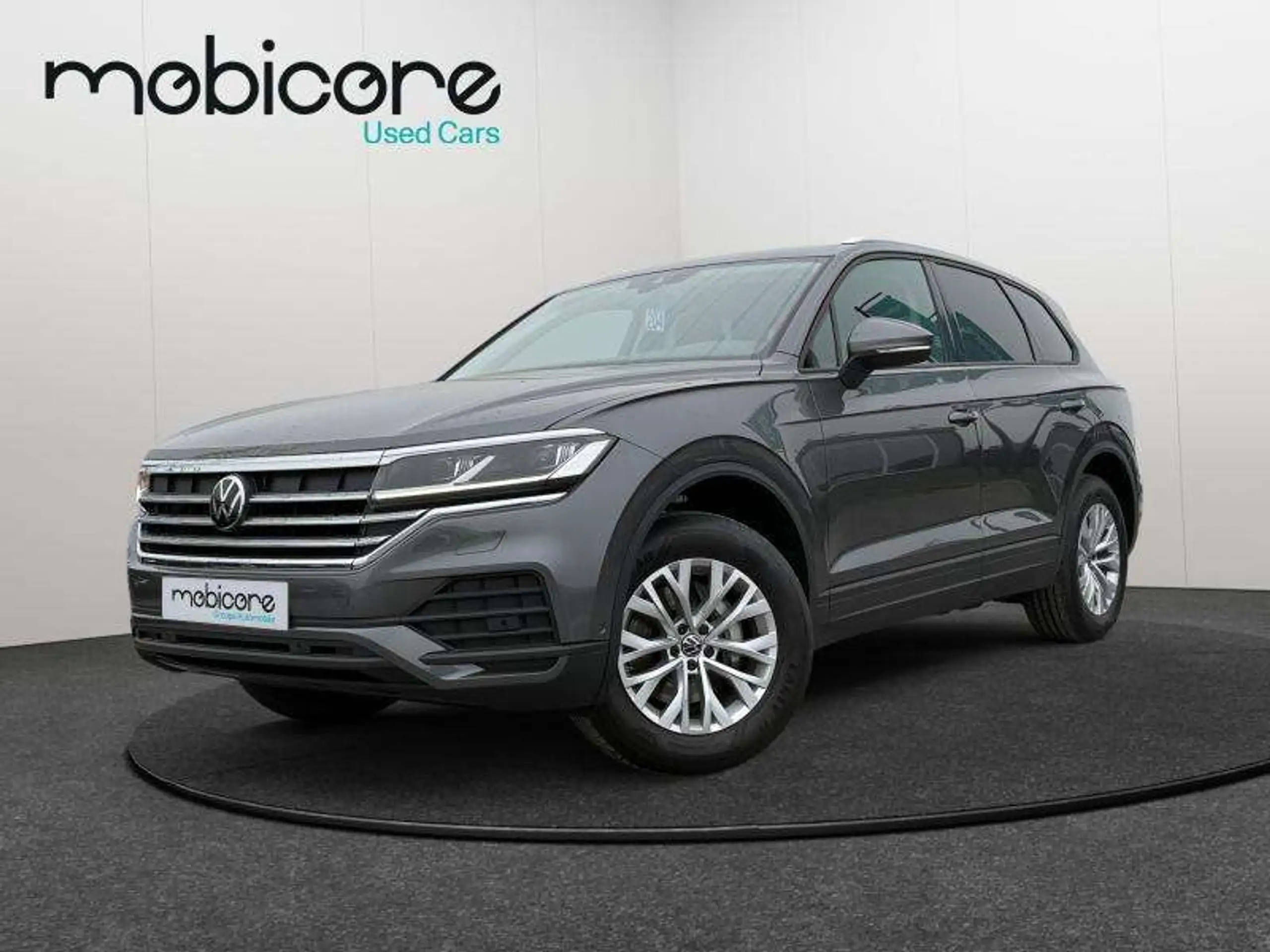 Volkswagen - Touareg