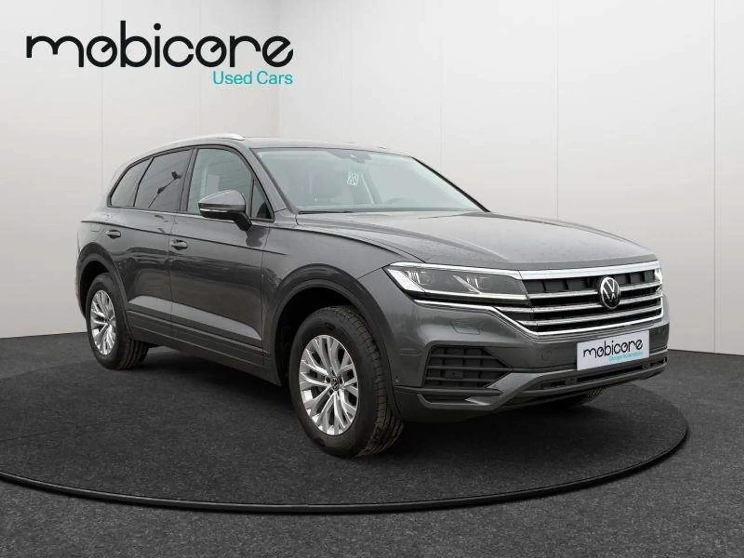 Volkswagen - Touareg