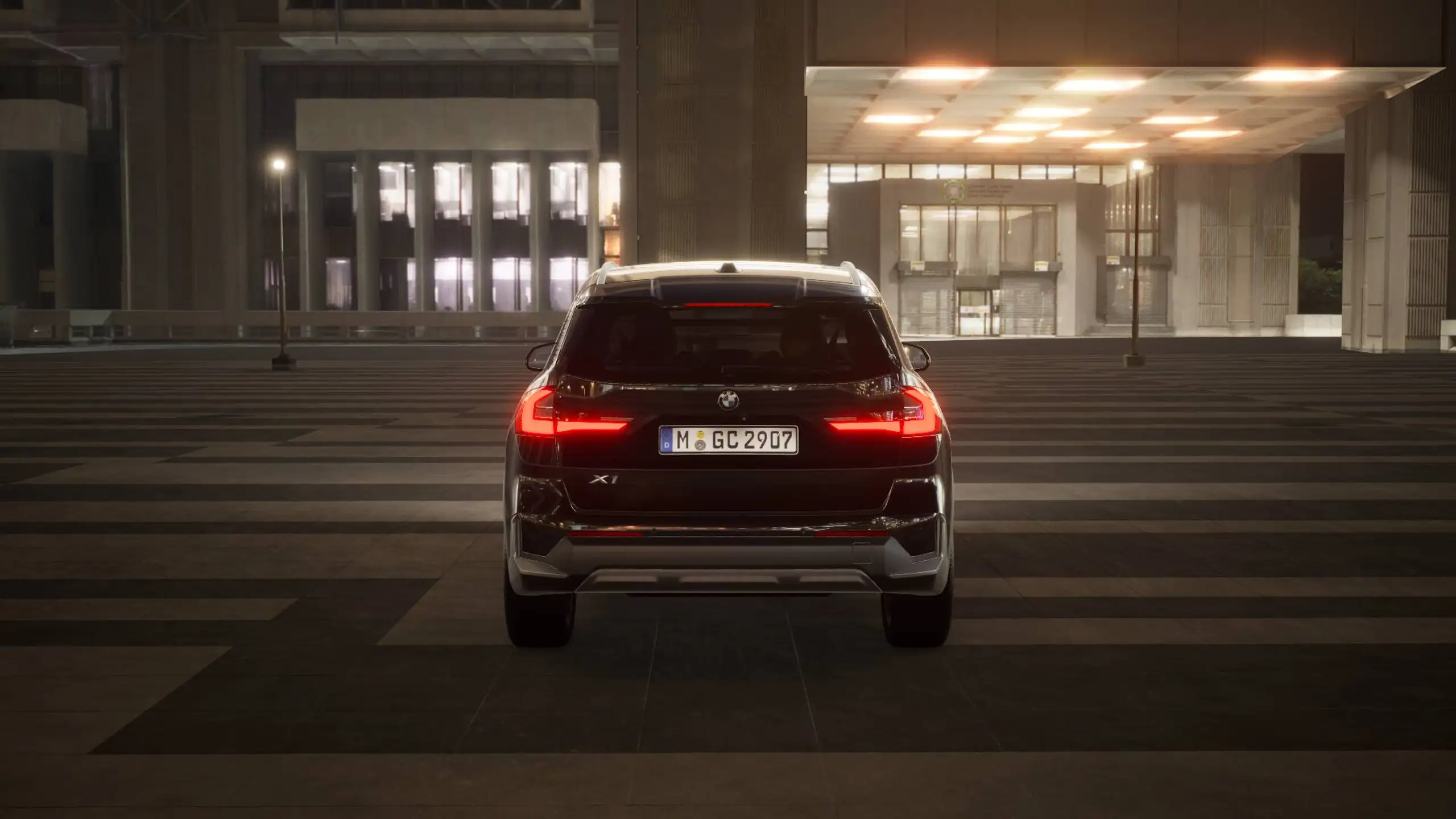 BMW - X1