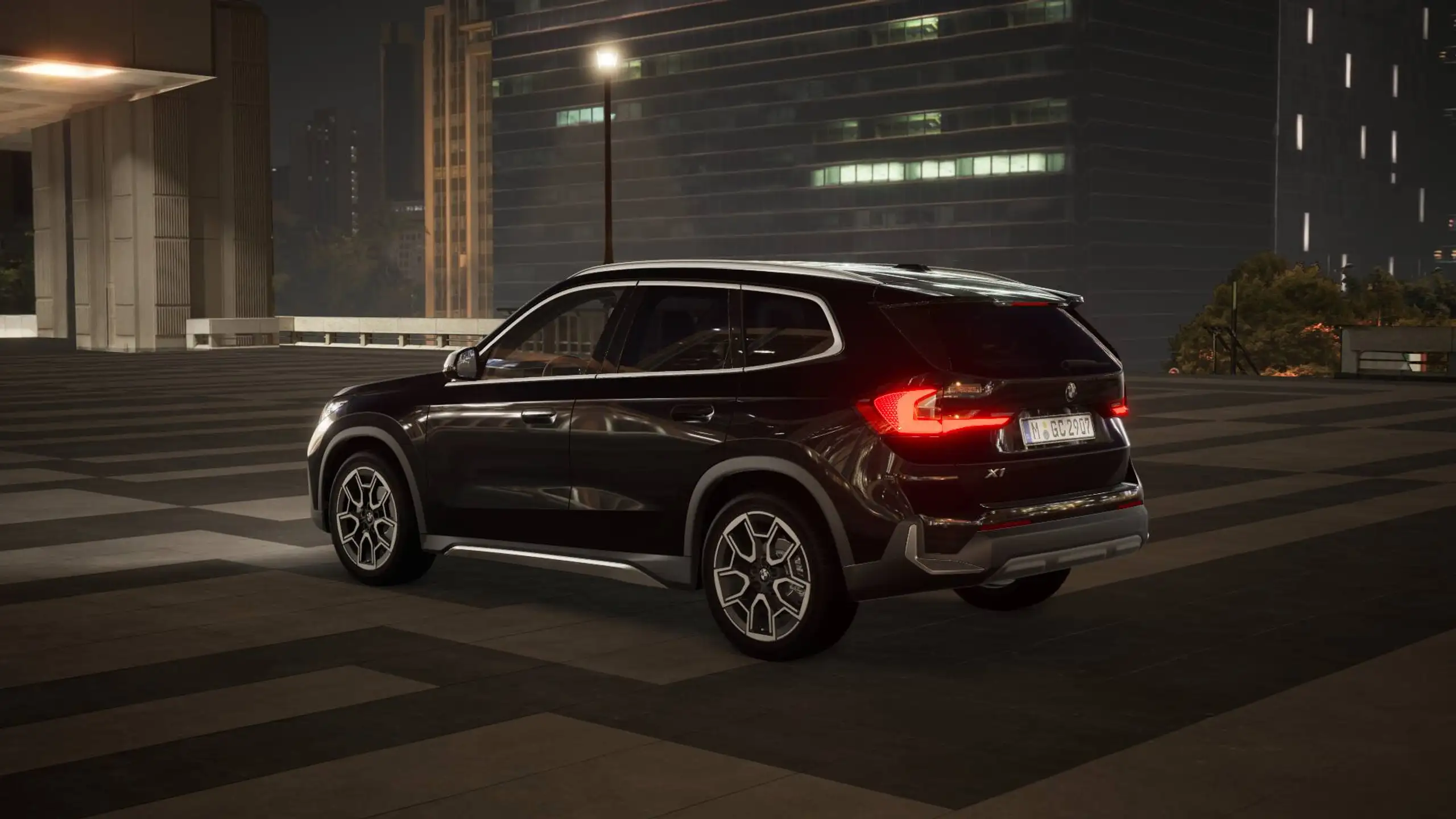 BMW - X1