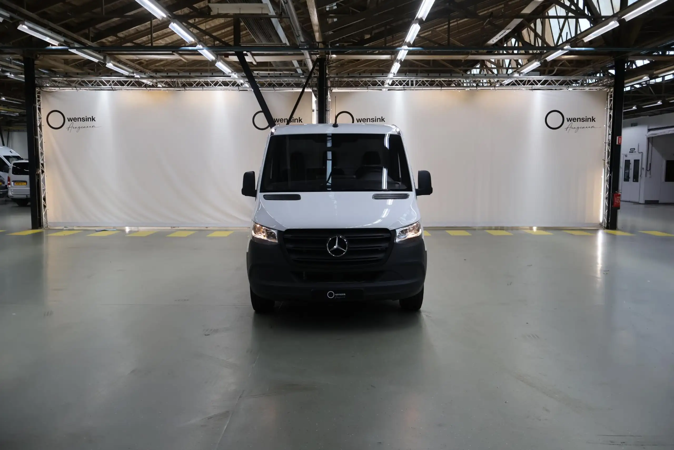 Mercedes-Benz - Sprinter