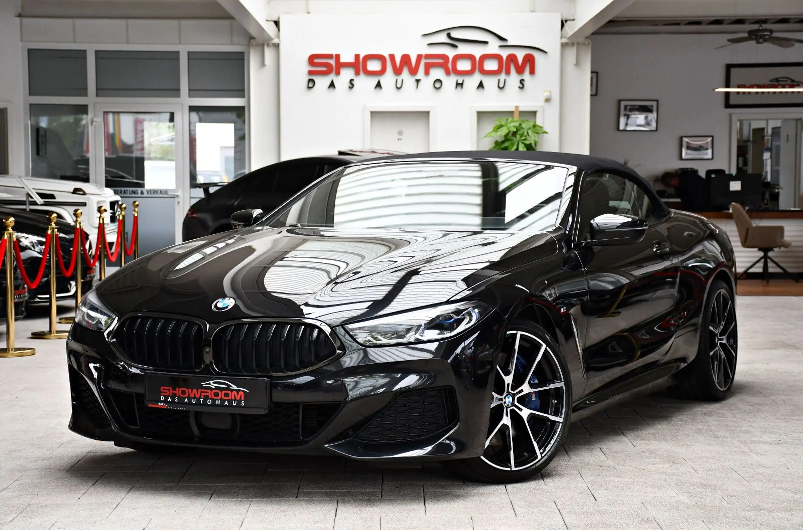 BMW - 840