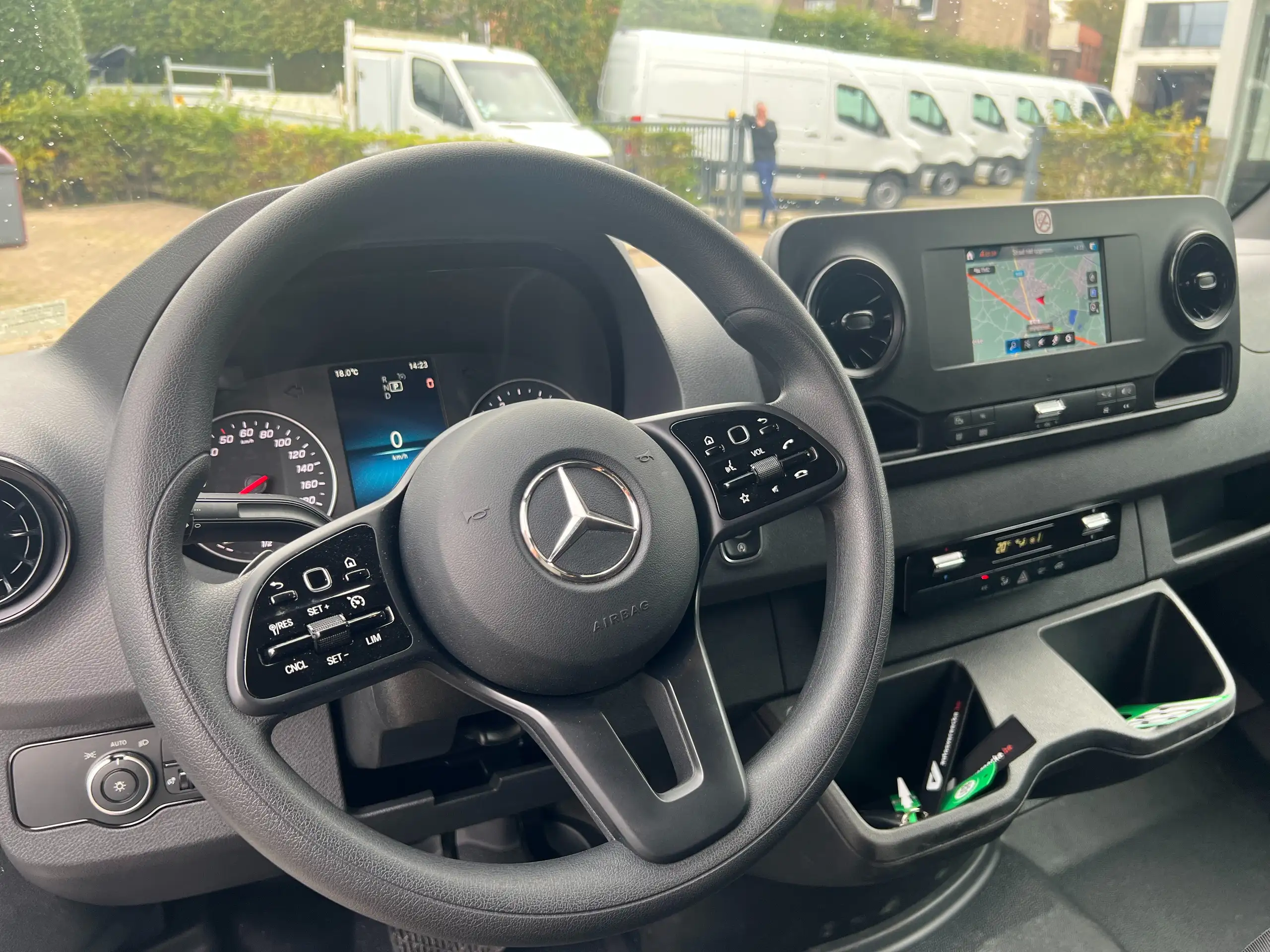 Mercedes-Benz - Sprinter