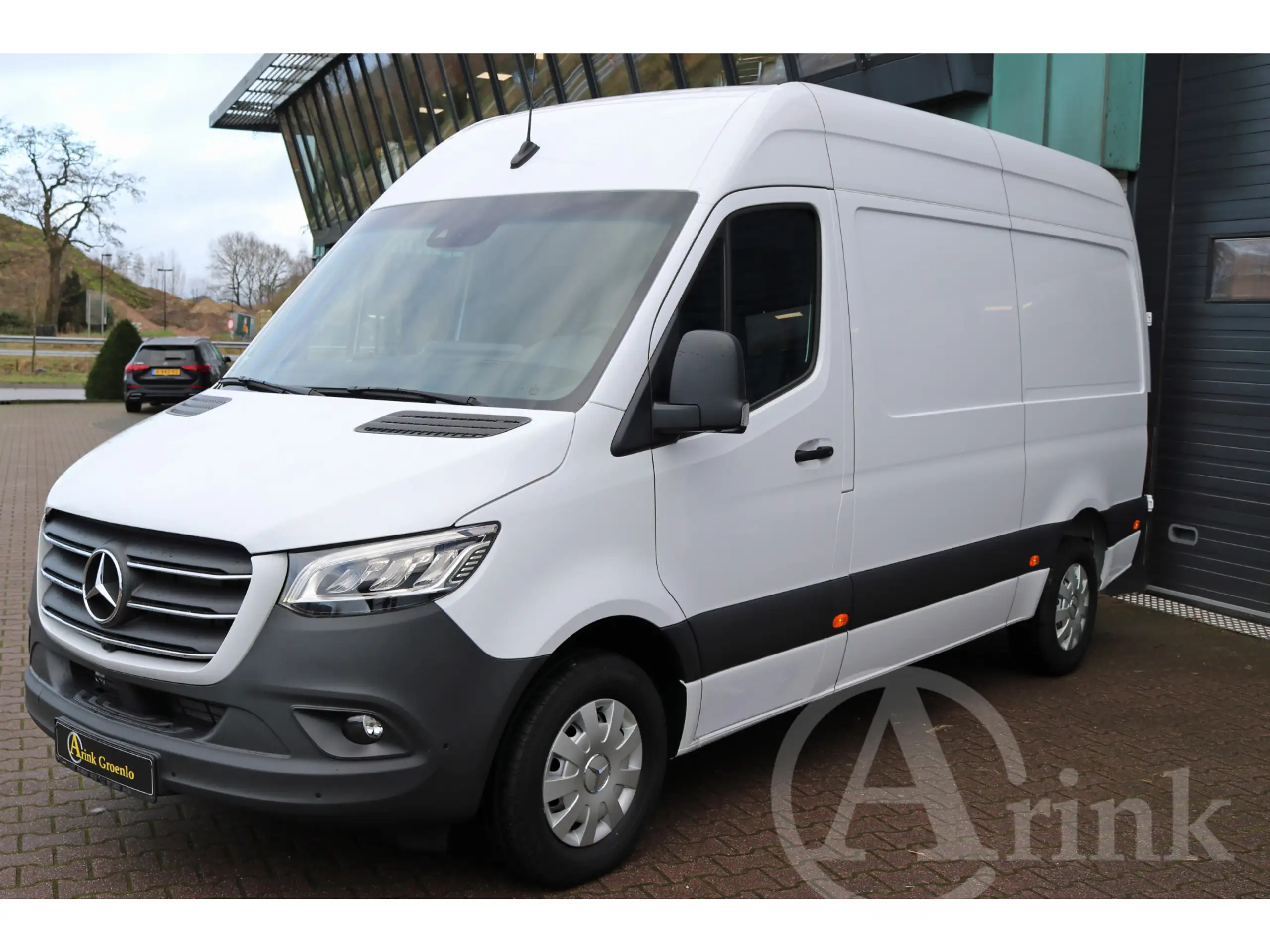 Mercedes-Benz - Sprinter