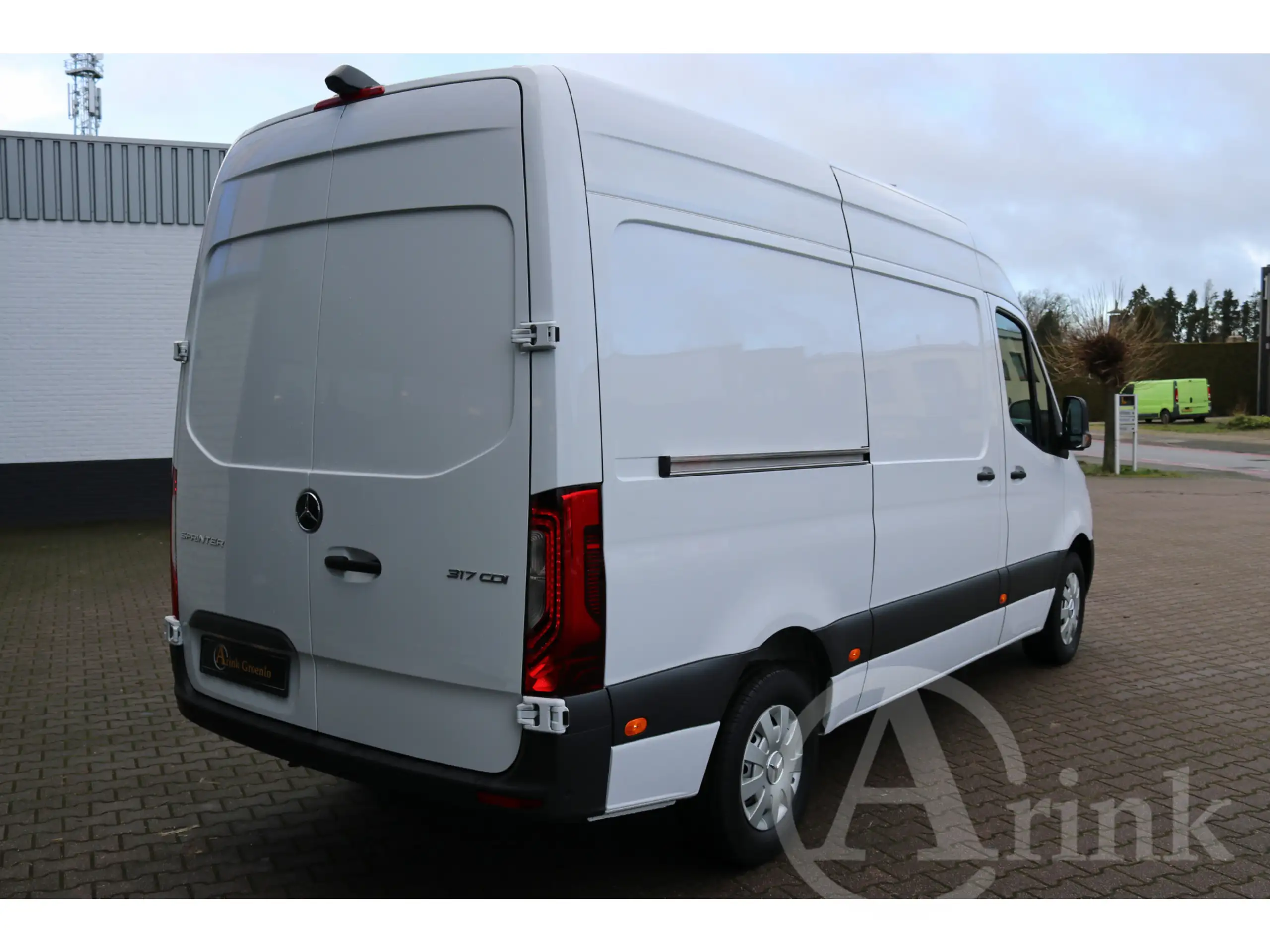 Mercedes-Benz - Sprinter