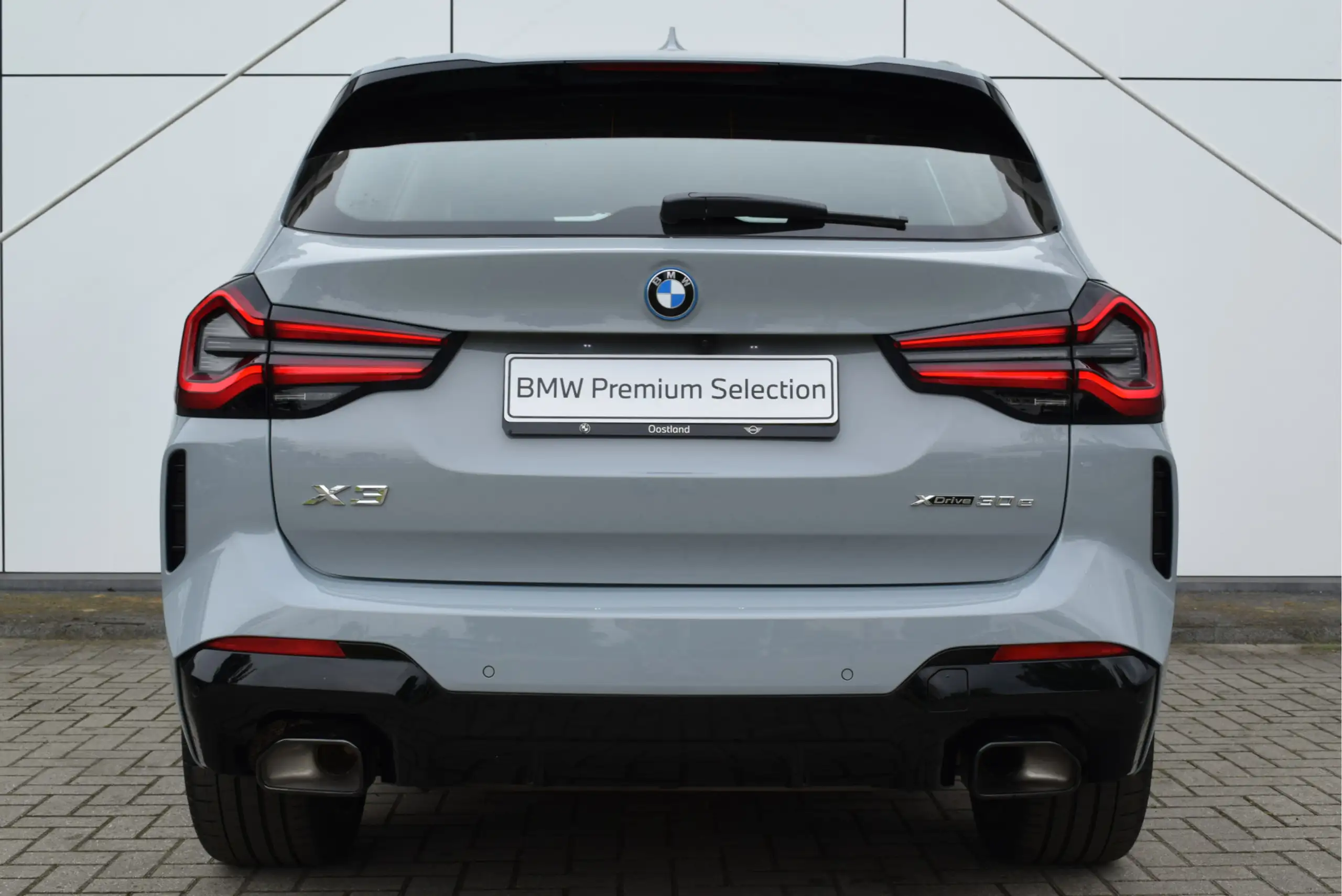 BMW - X3