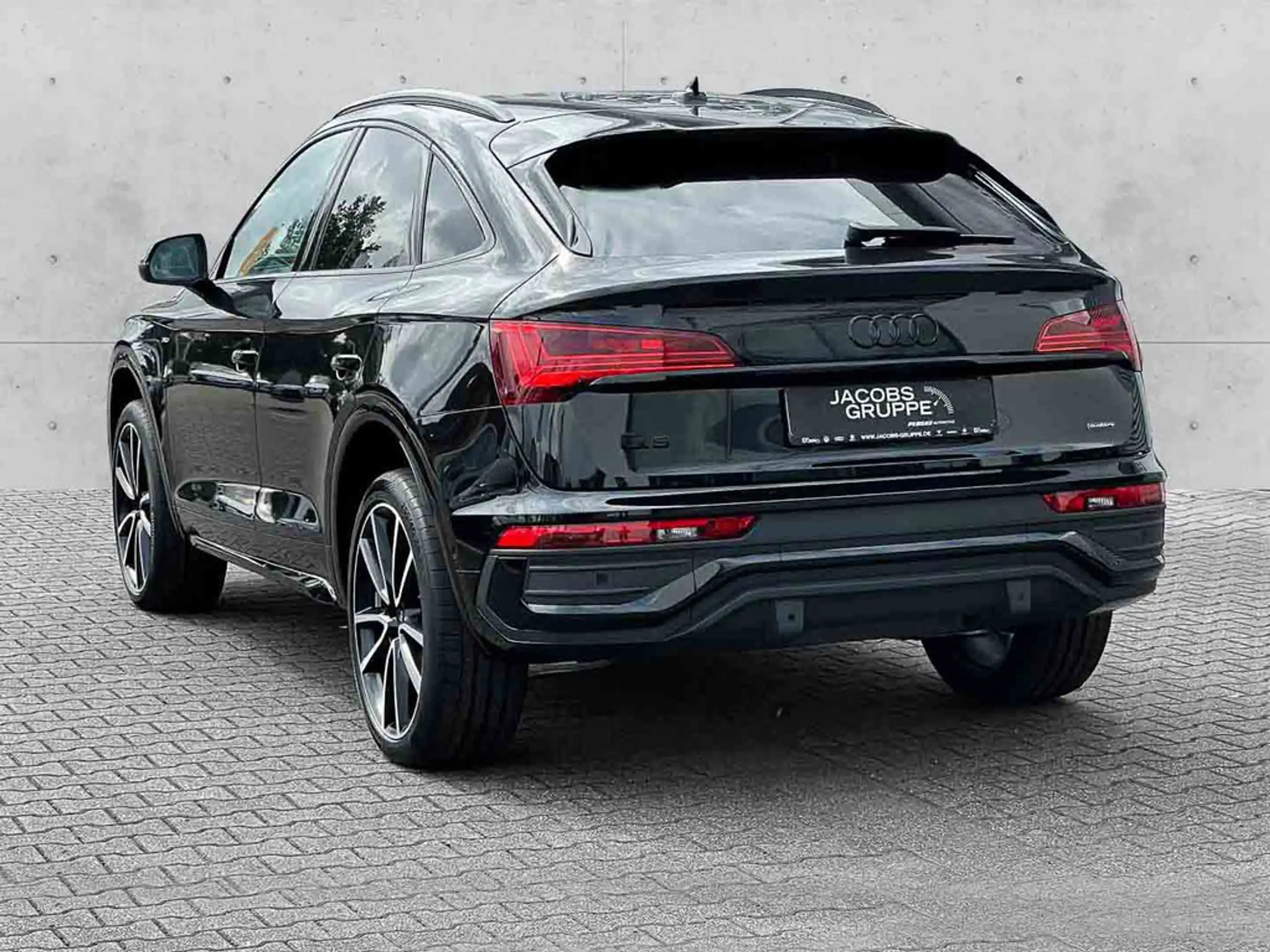 Audi - Q5