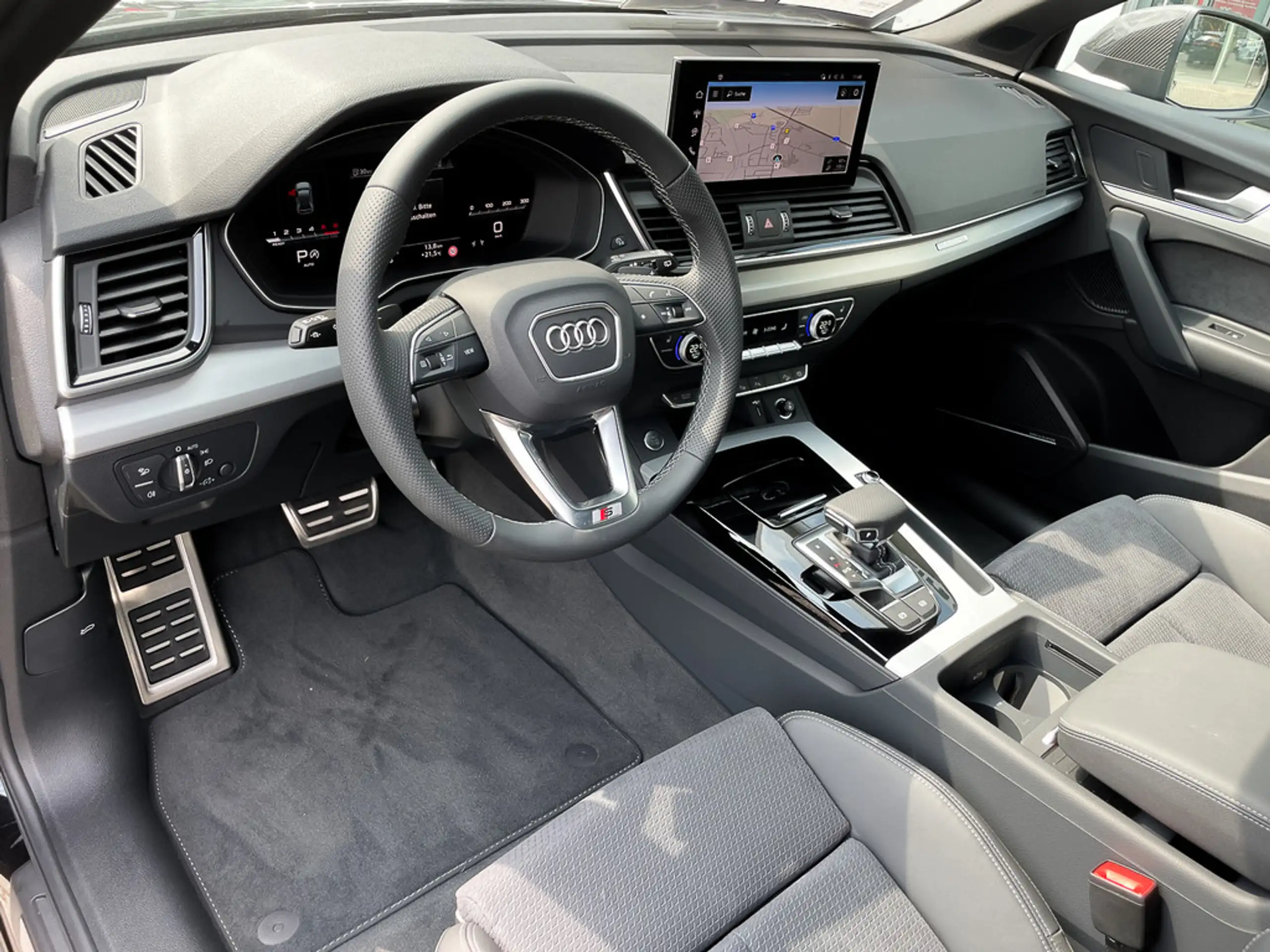 Audi - Q5