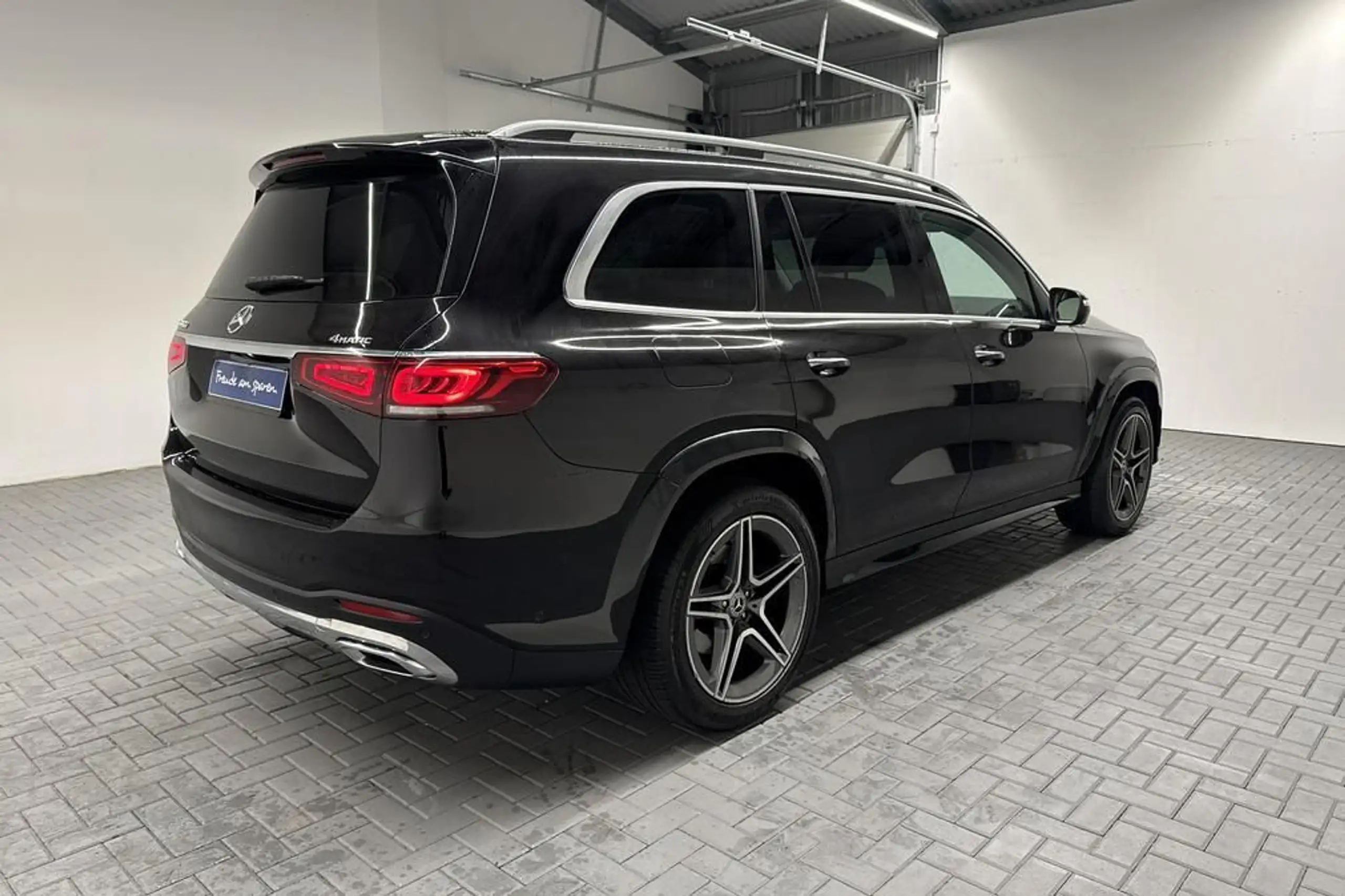 Mercedes-Benz - GLS 350