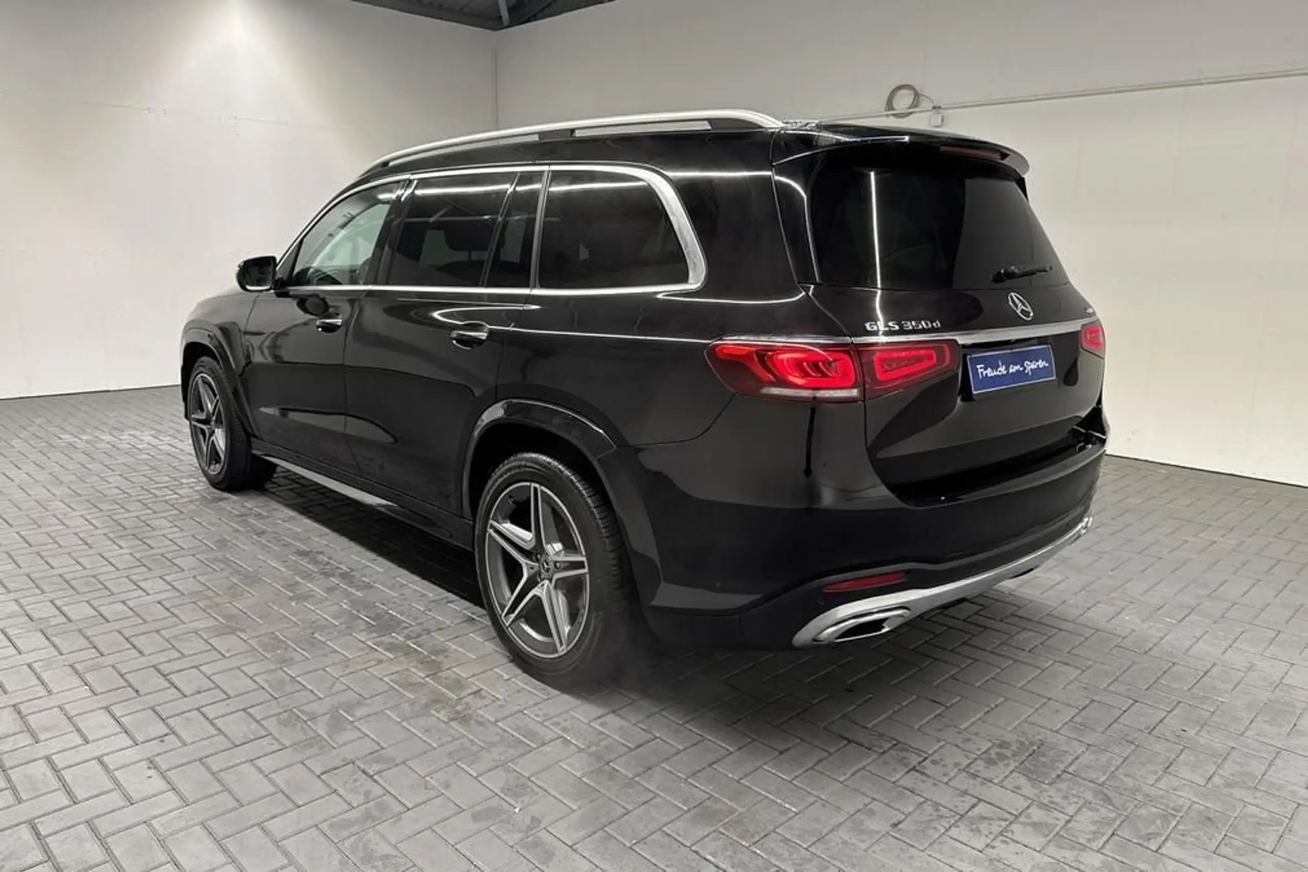 Mercedes-Benz - GLS 350