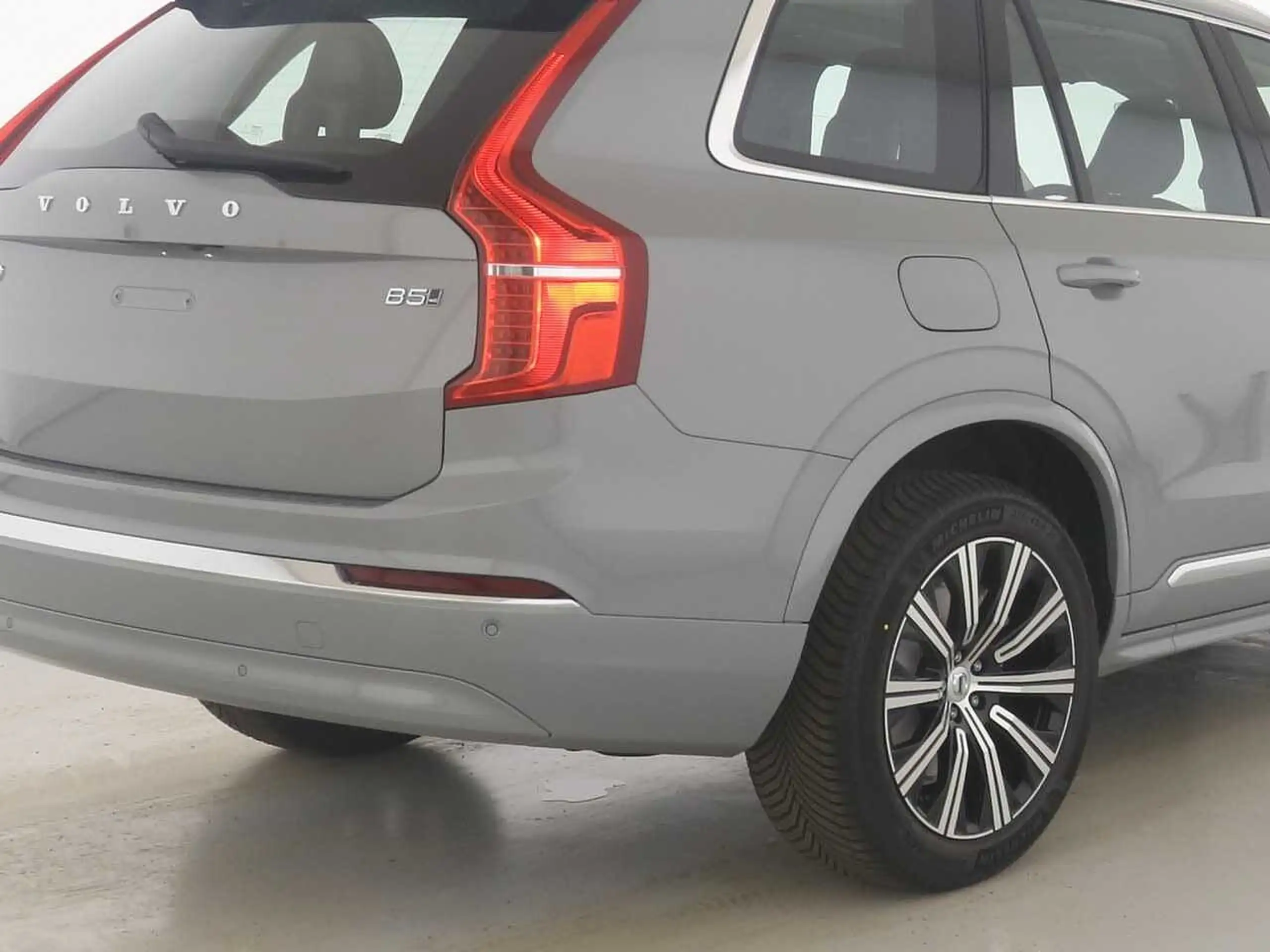 Volvo - XC90