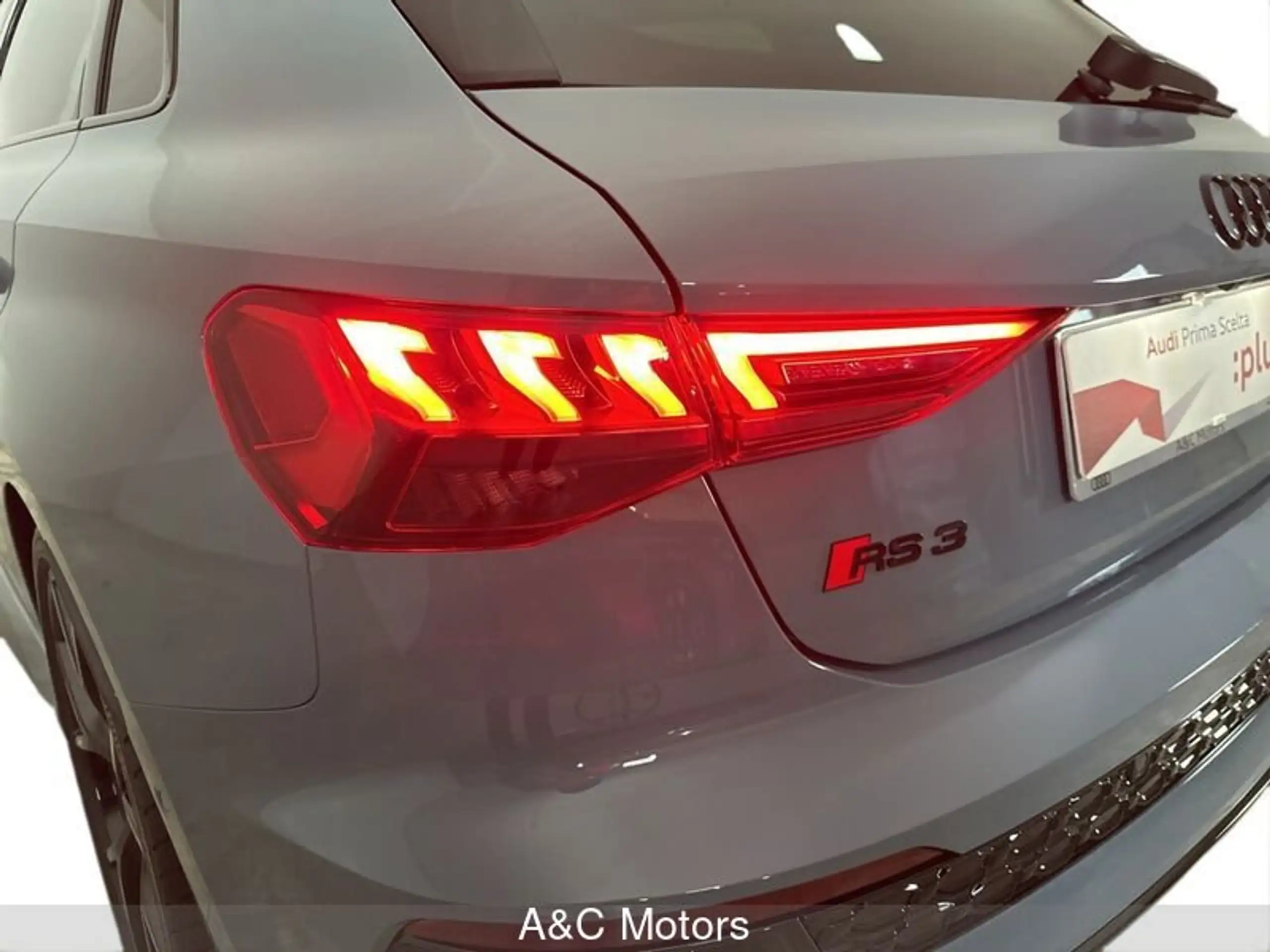 Audi - RS3