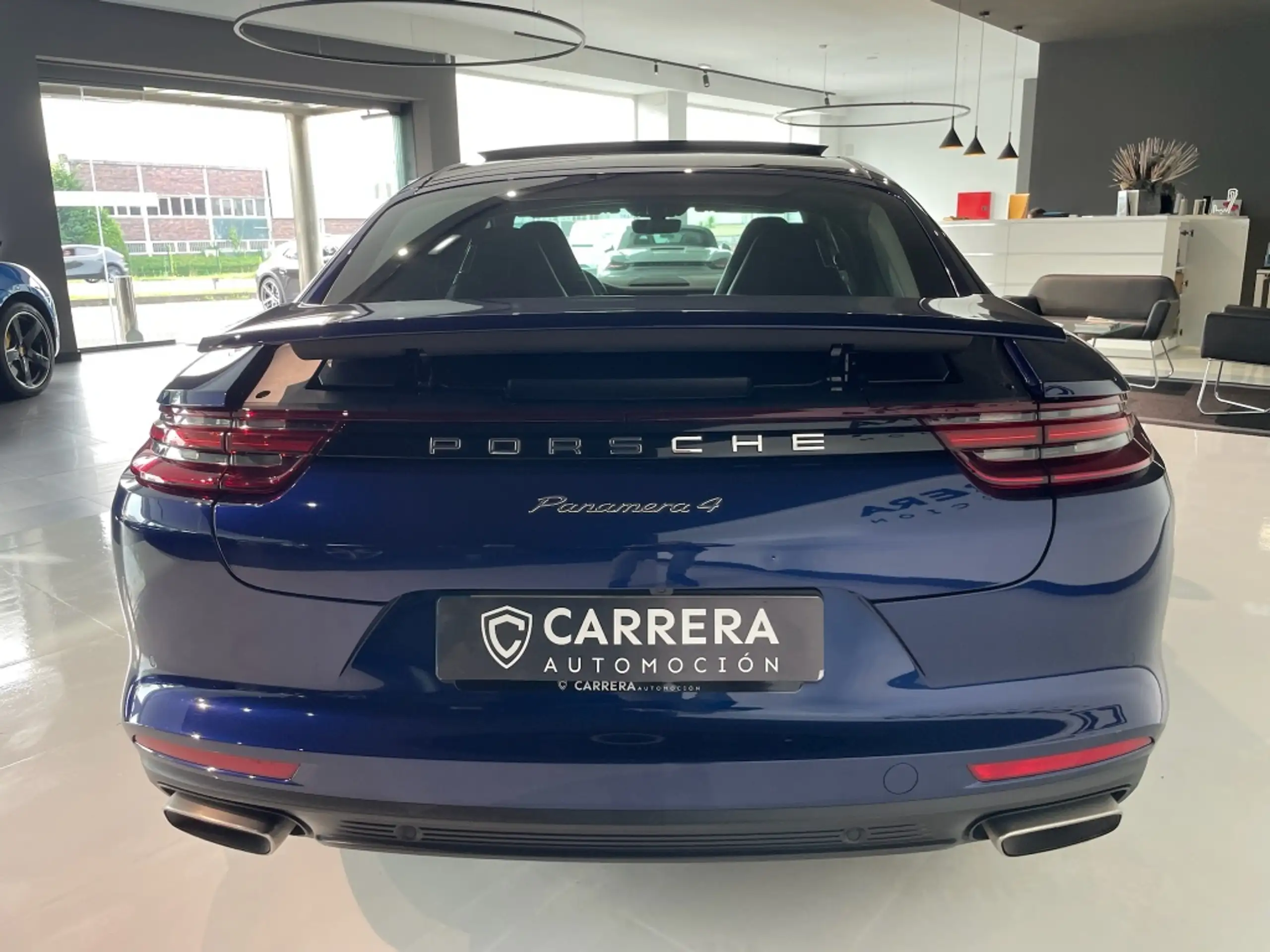 Porsche - Panamera