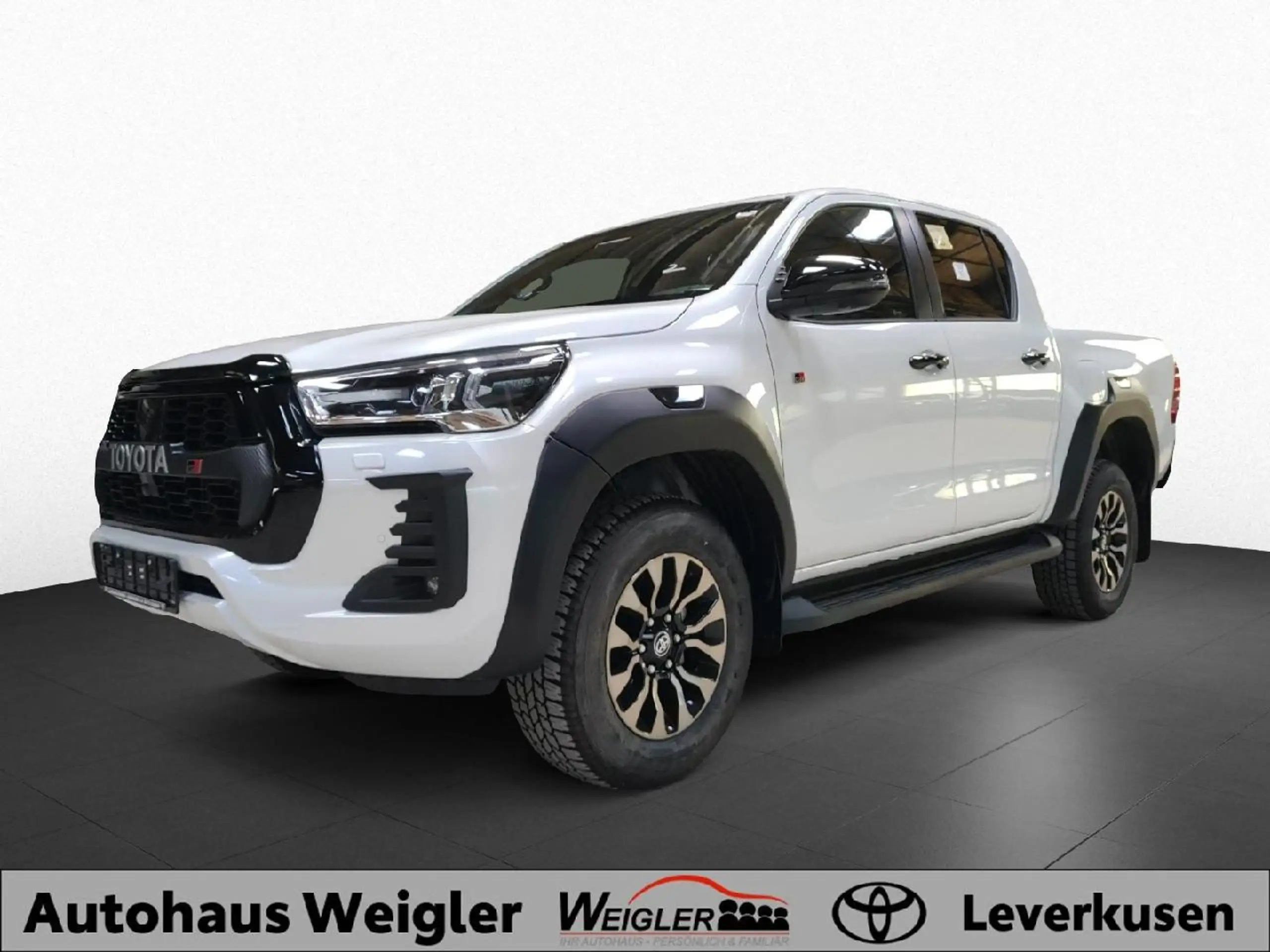 Toyota - Hilux