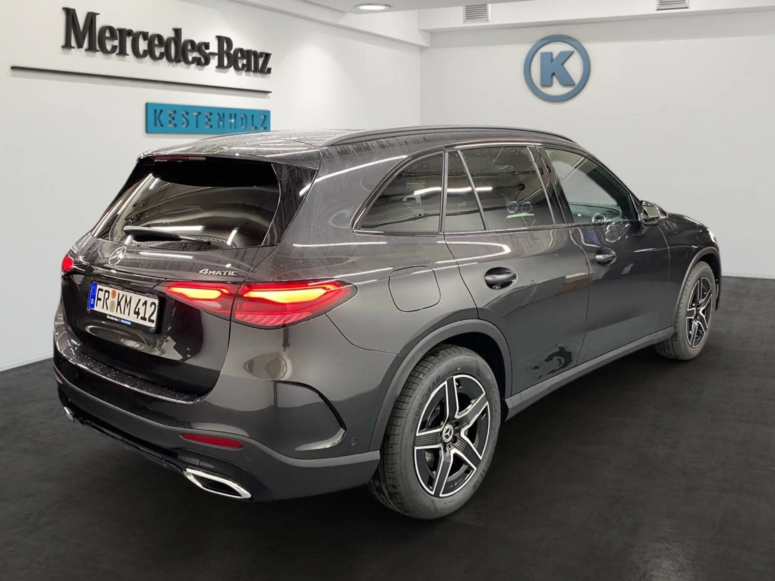 Mercedes-Benz - GLC 220