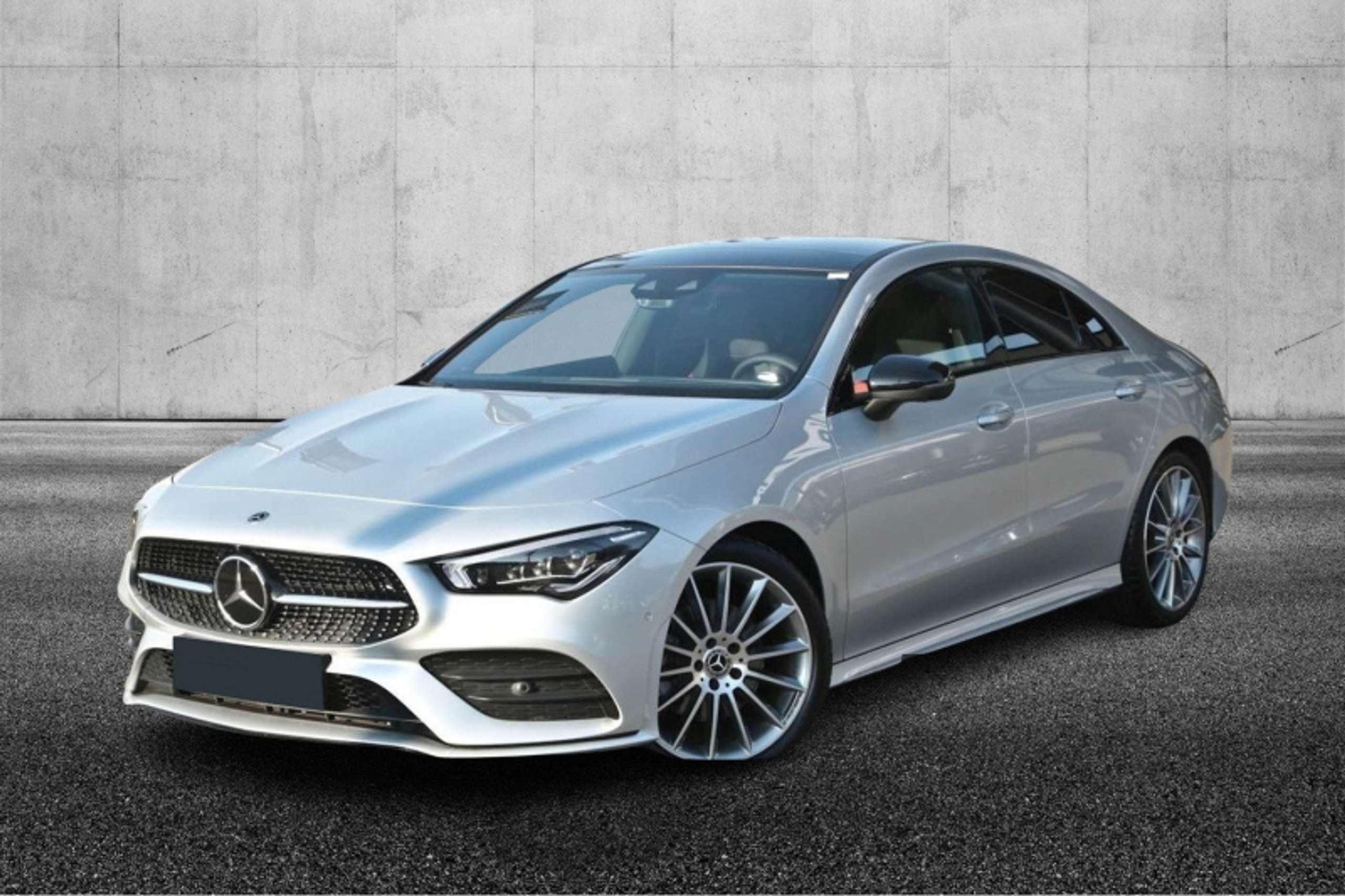 Mercedes-Benz - CLA 220