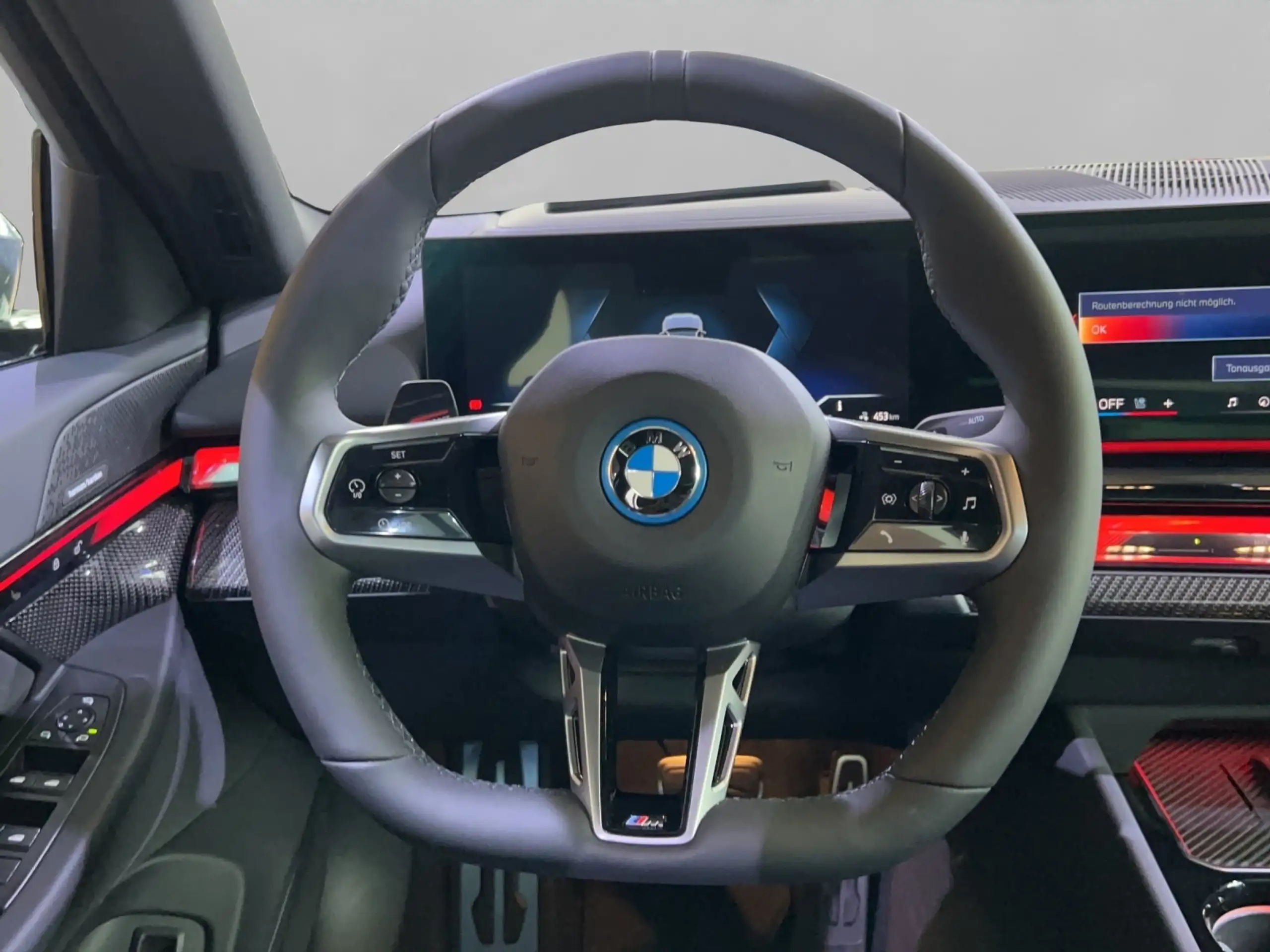 BMW - i5