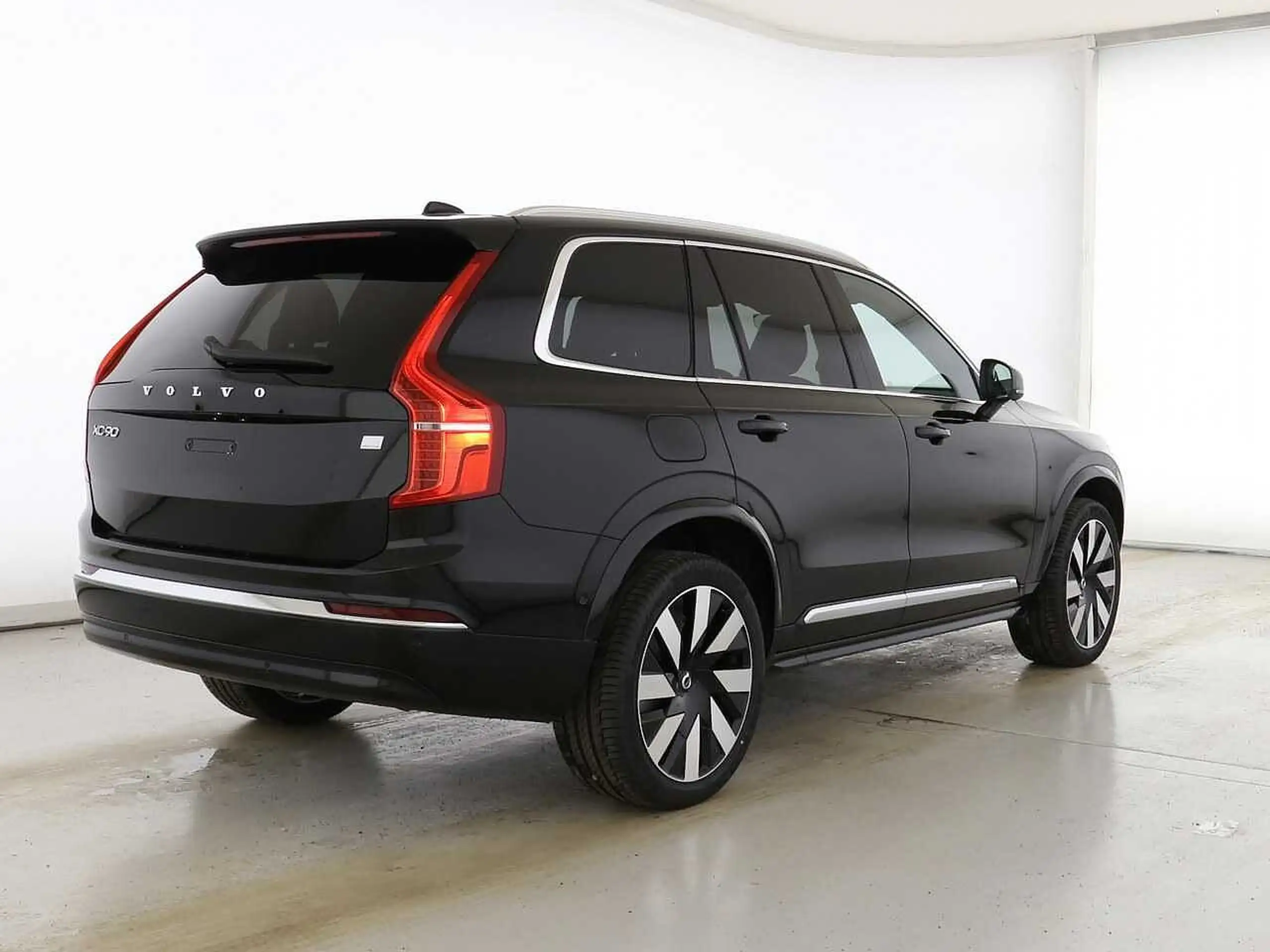 Volvo - XC90