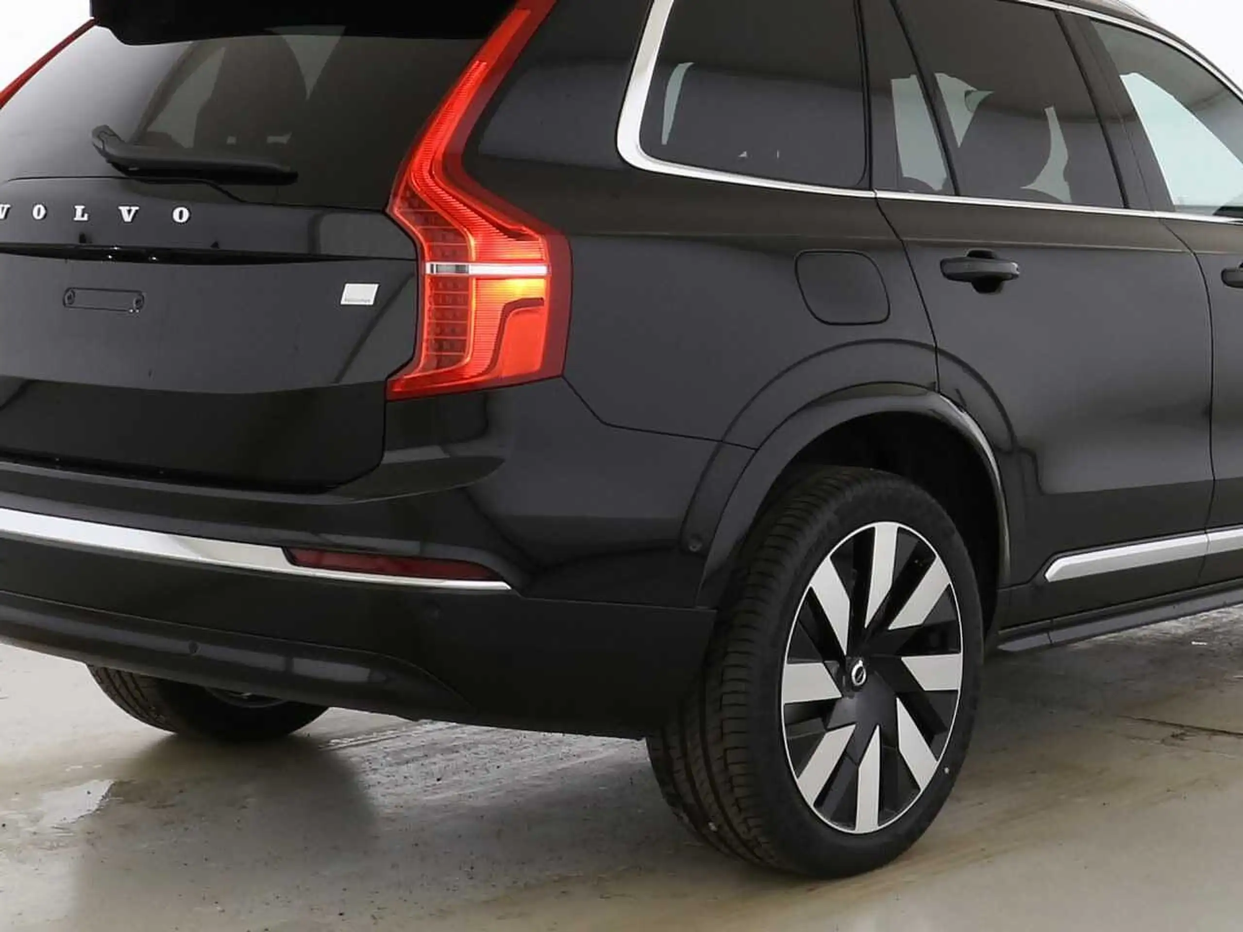 Volvo - XC90