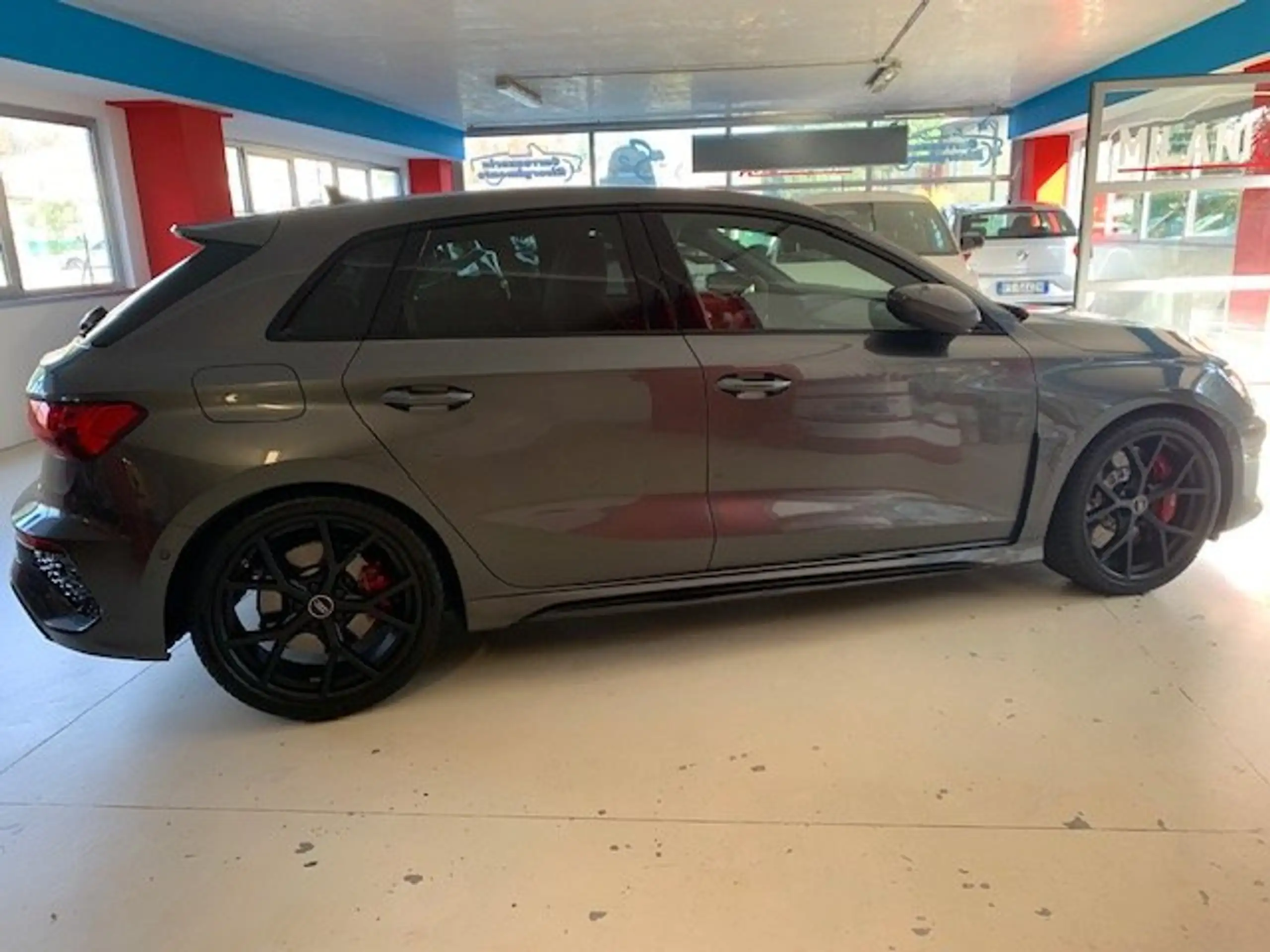 Audi - RS3