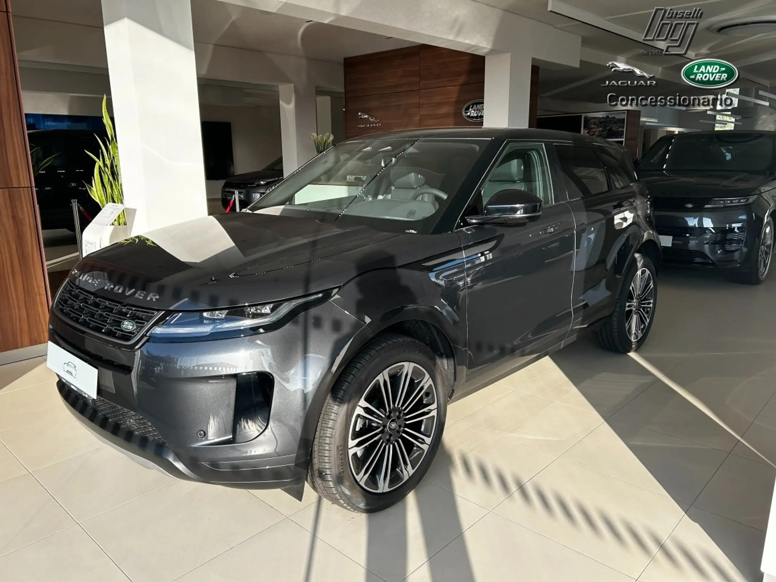 Land Rover Range Rover Evoque 2021