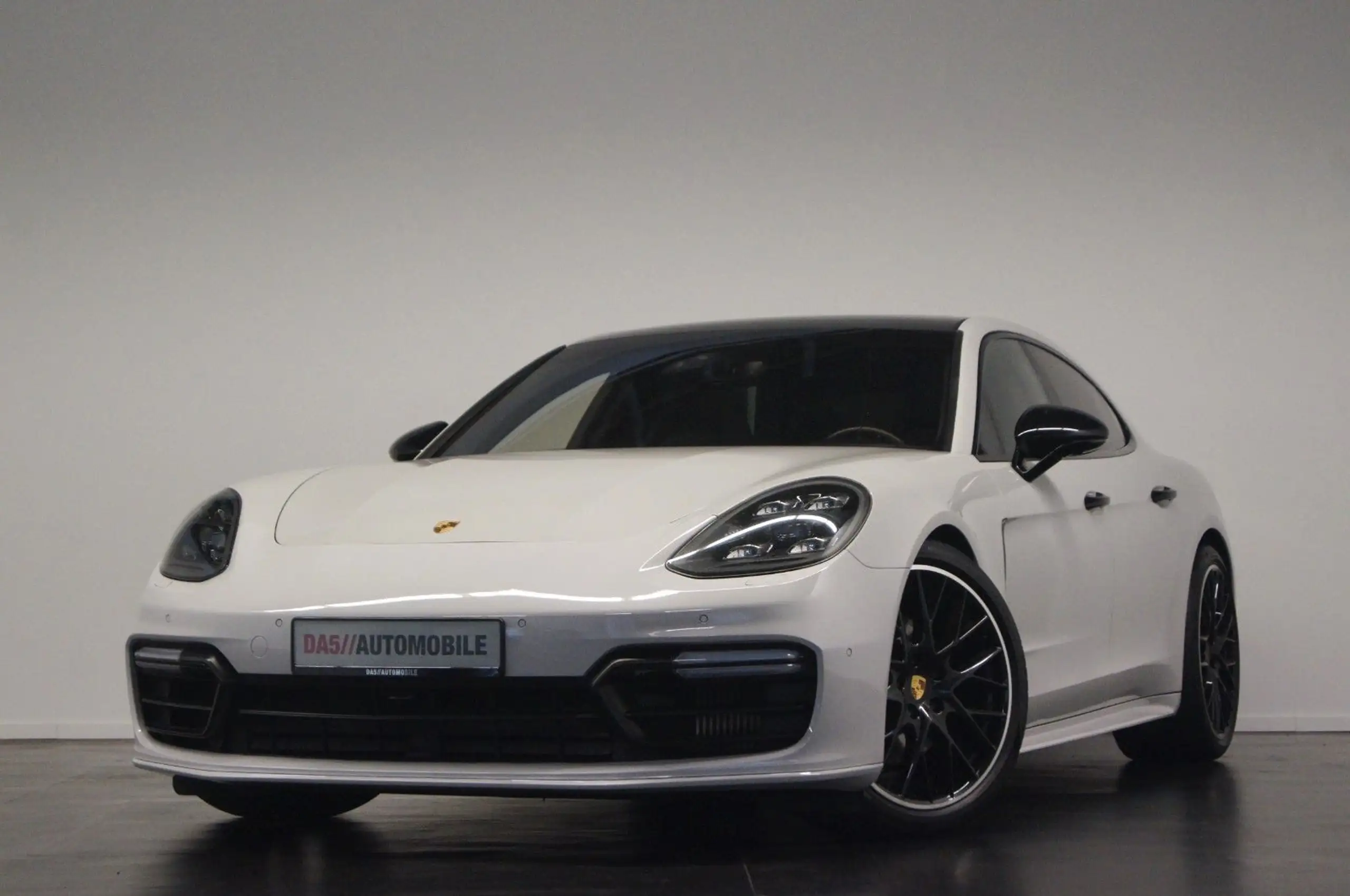 Porsche Panamera 2016