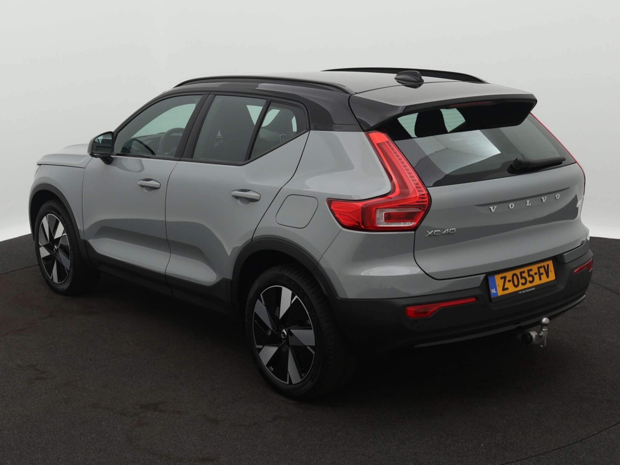 Volvo - XC40