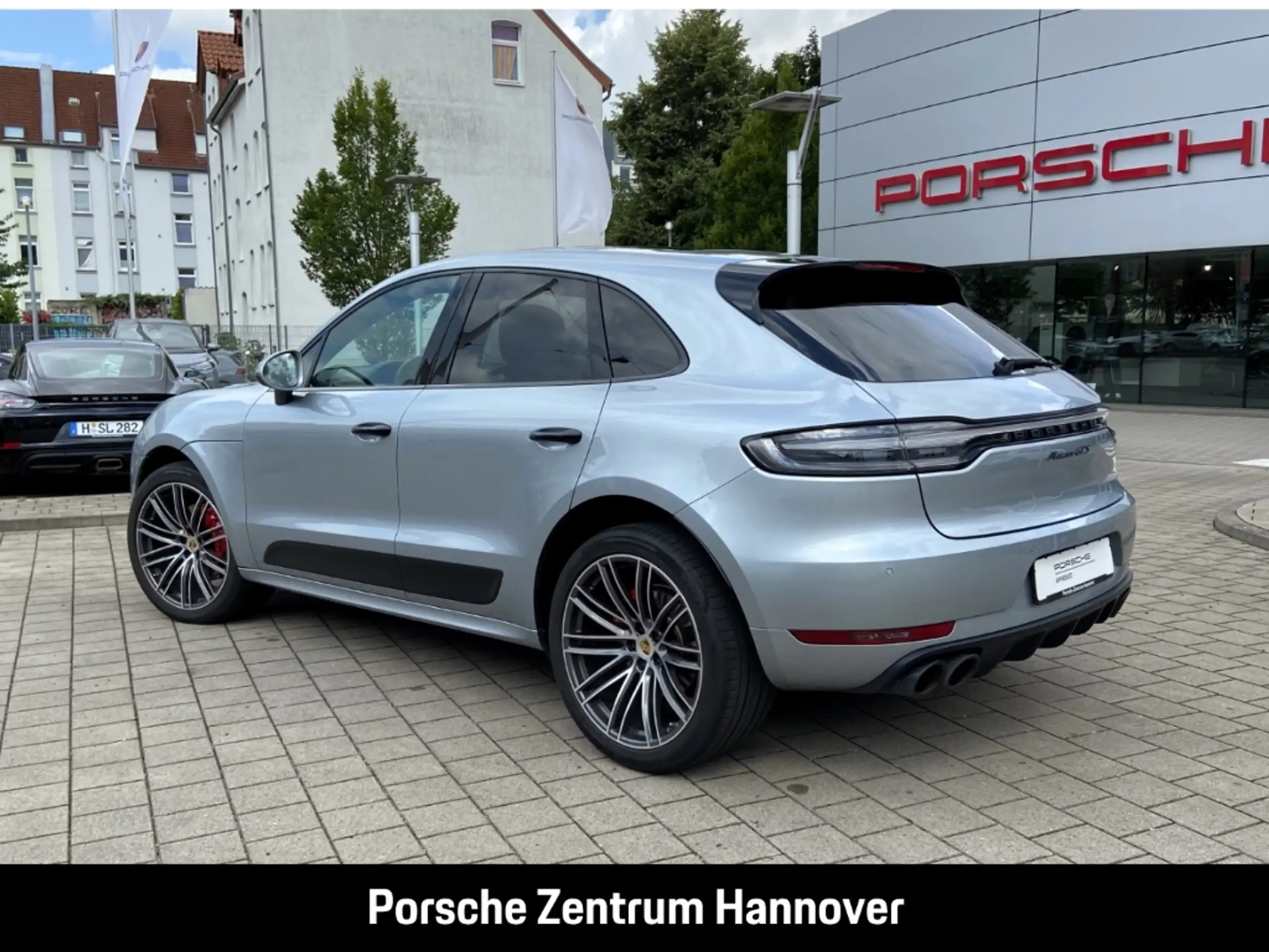 Porsche - Macan