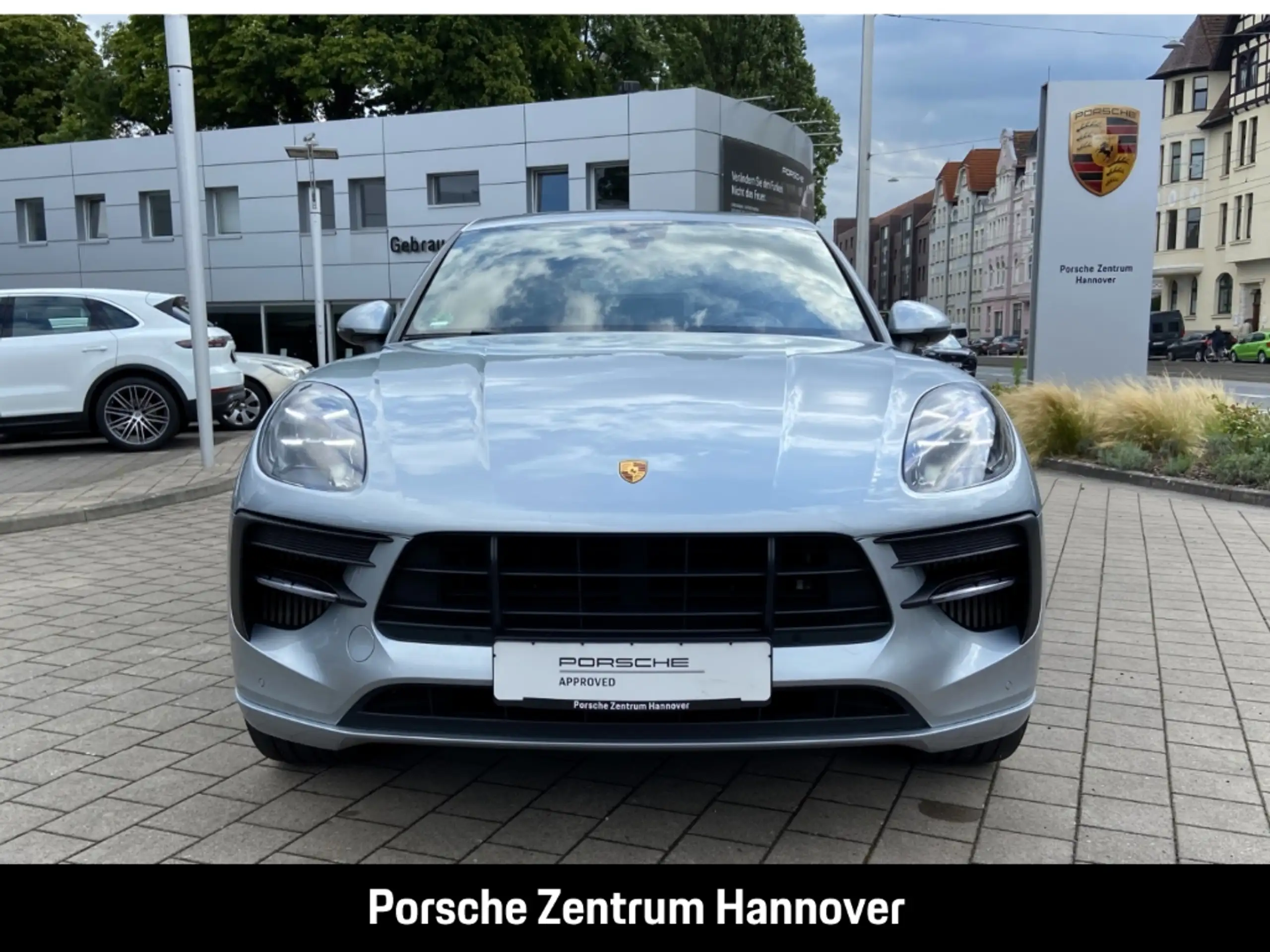 Porsche - Macan